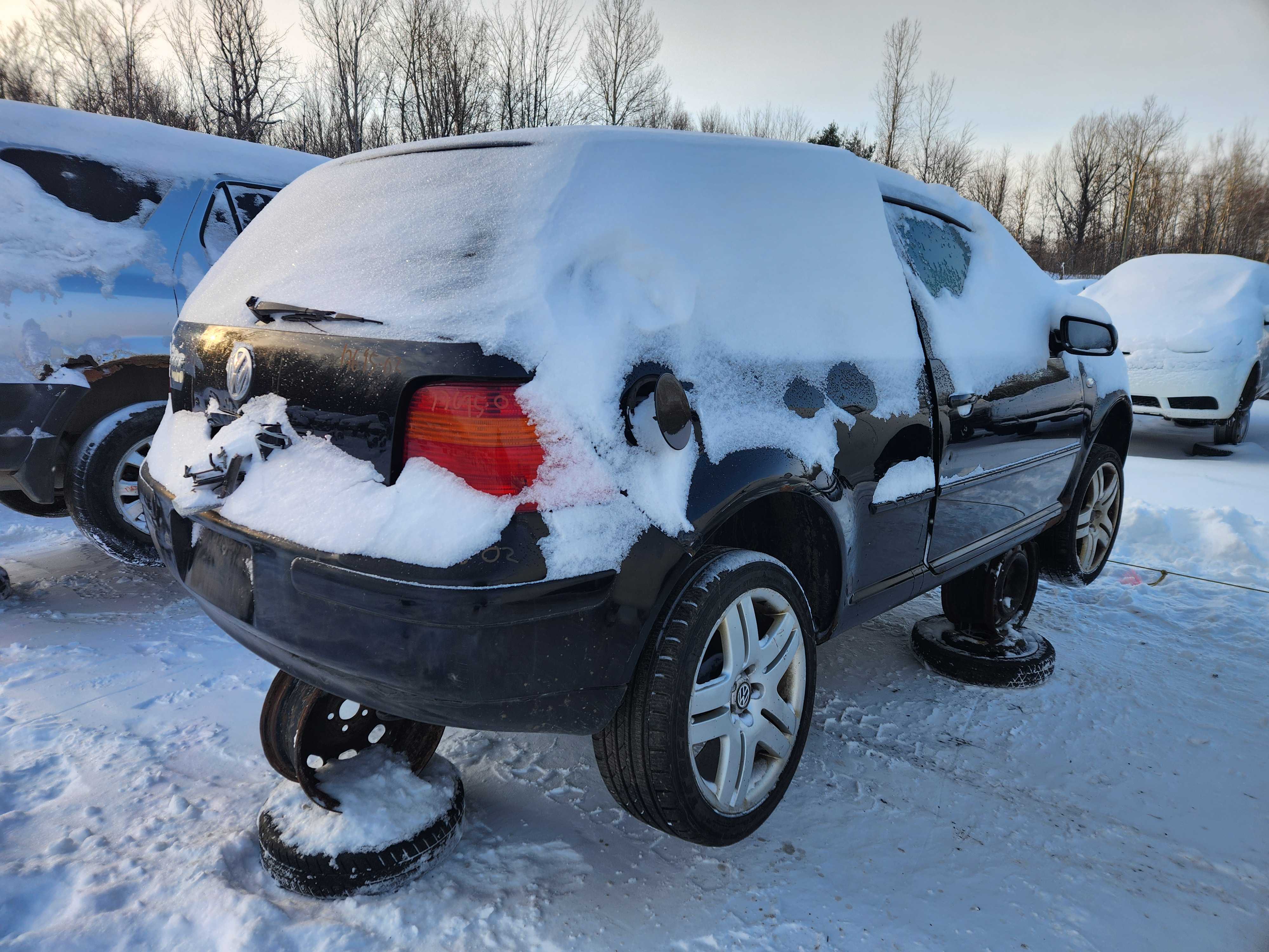 VOLKSWAGEN GOLF 2002