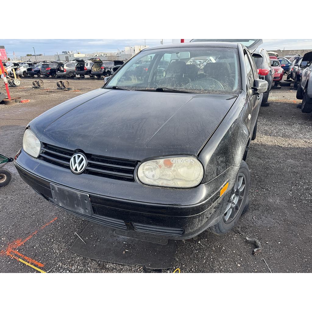 VOLKSWAGEN GOLF 2003
