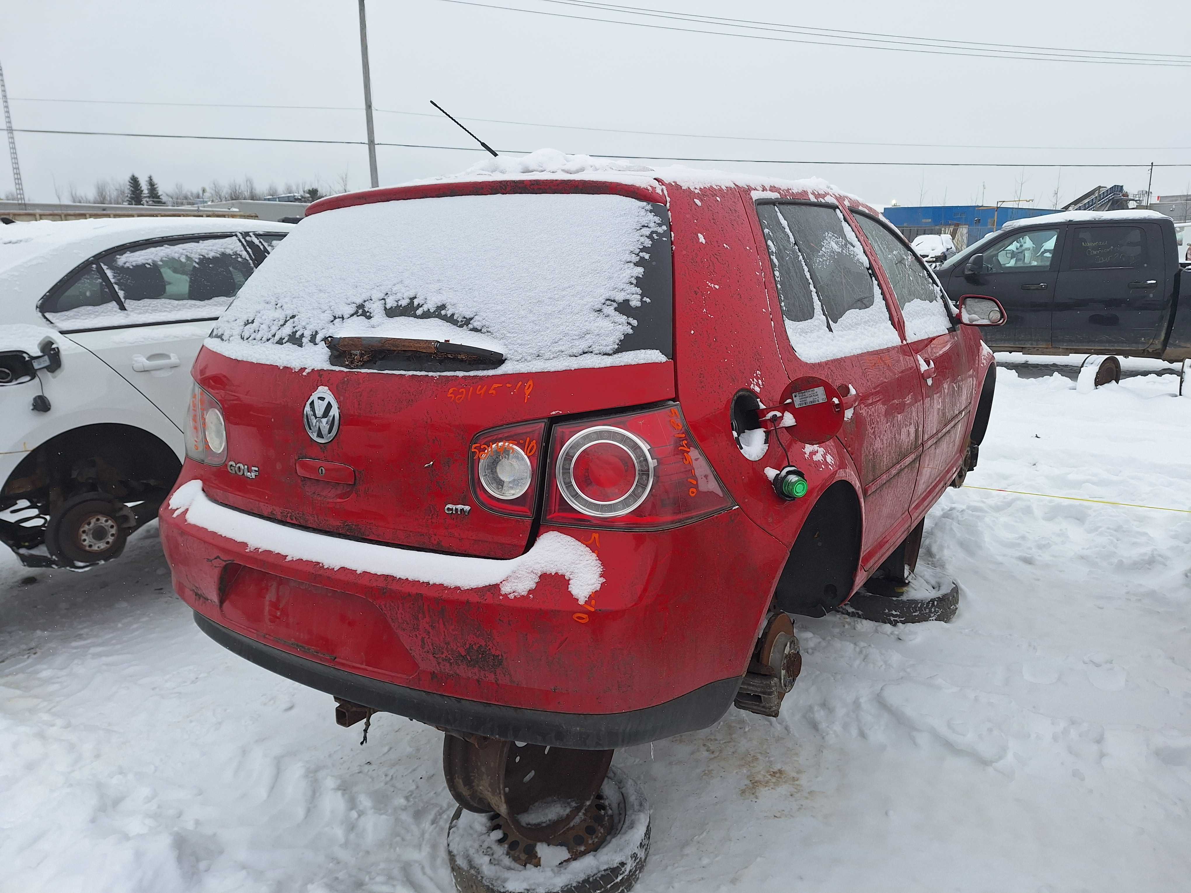 VOLKSWAGEN GOLF 2010