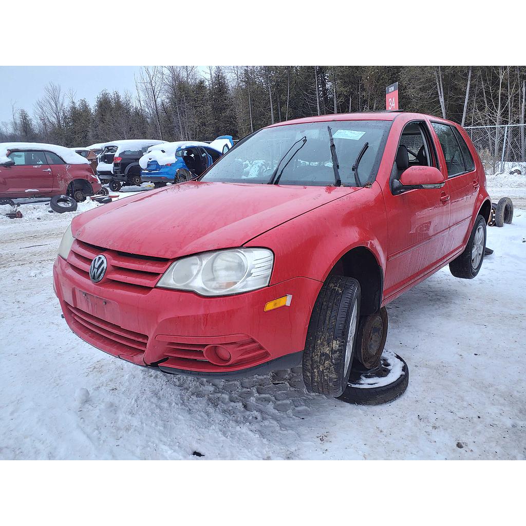 VOLKSWAGEN GOLF 2010