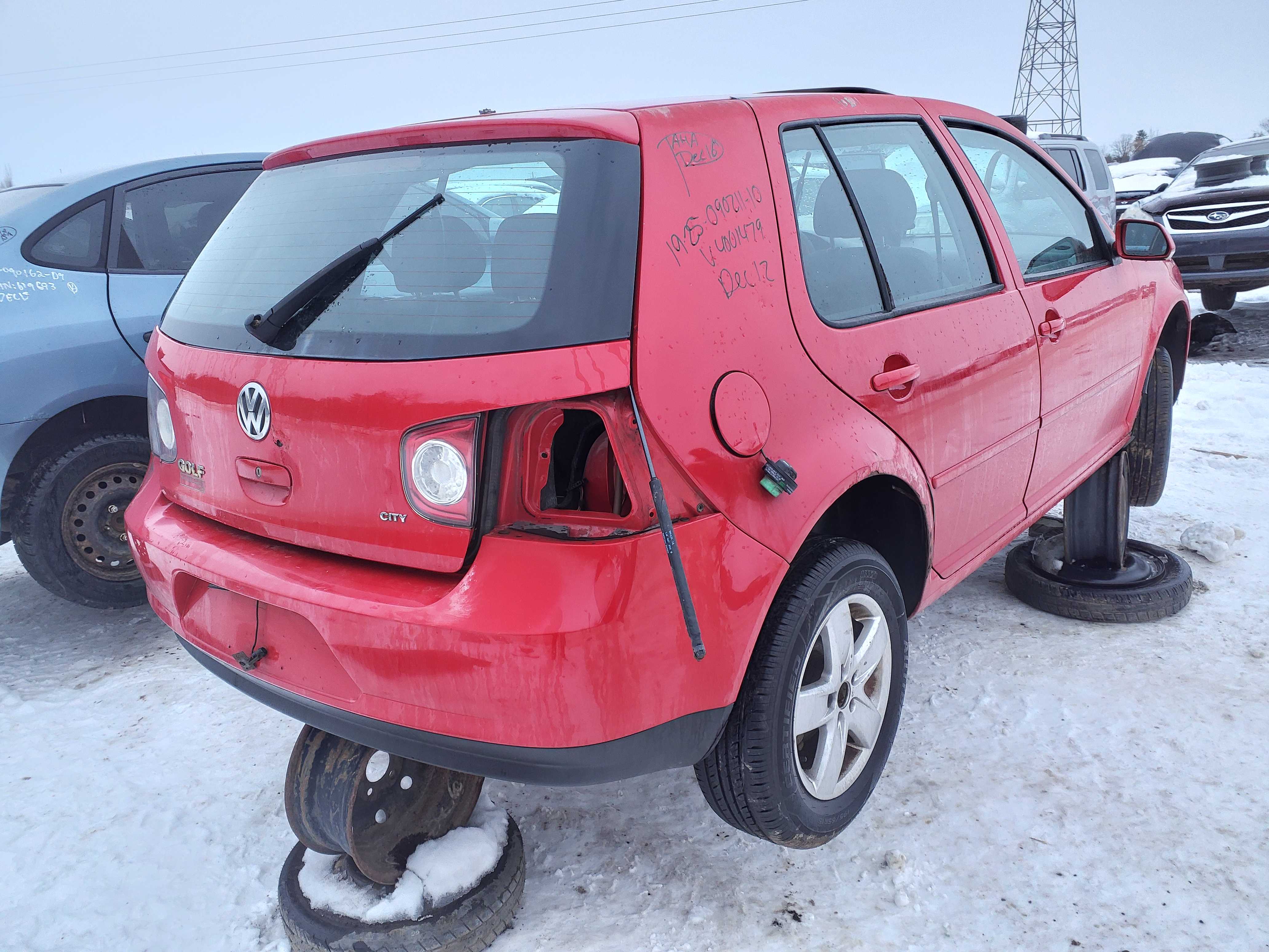 VOLKSWAGEN GOLF 2010