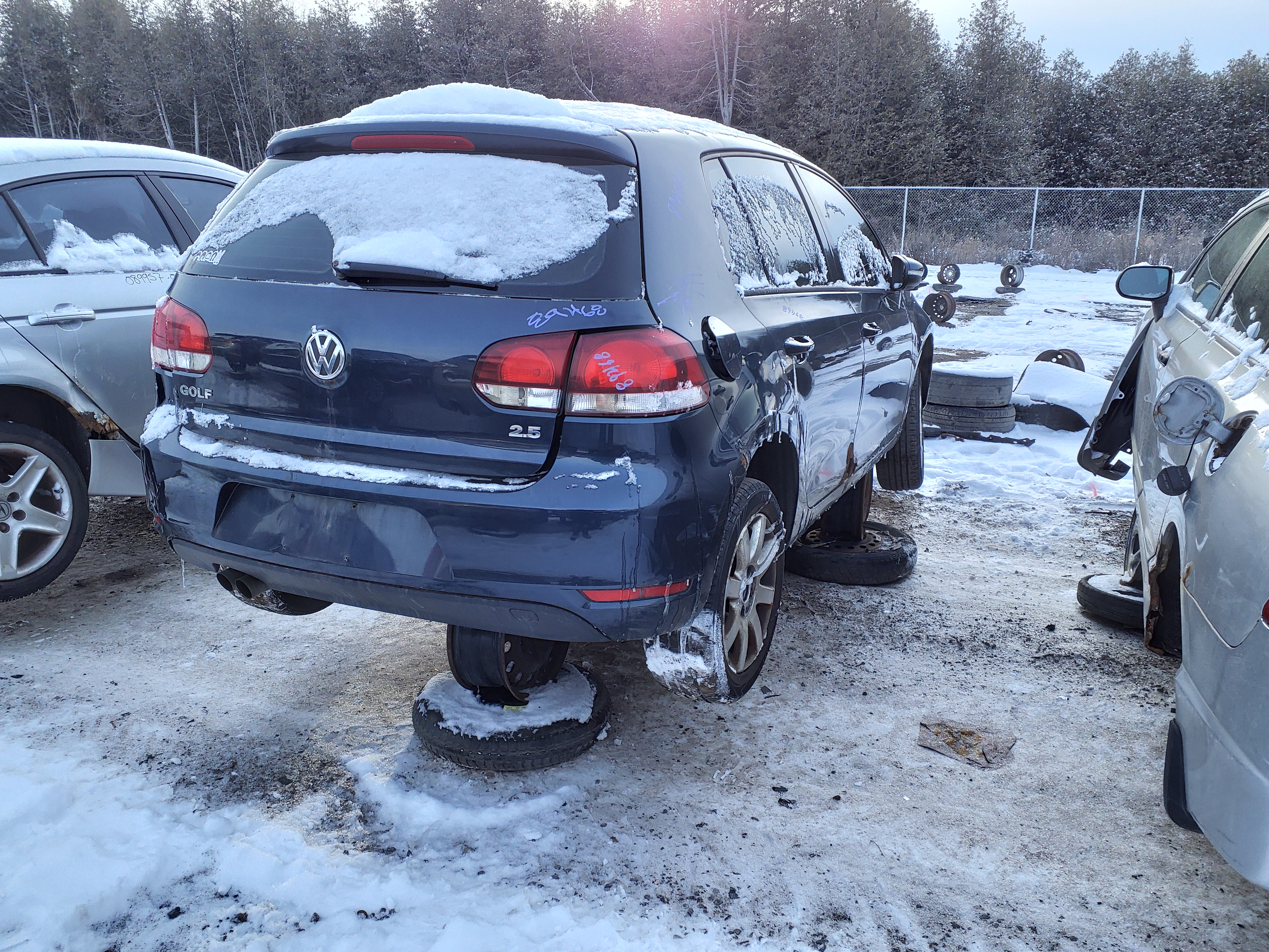 VOLKSWAGEN GOLF 2011