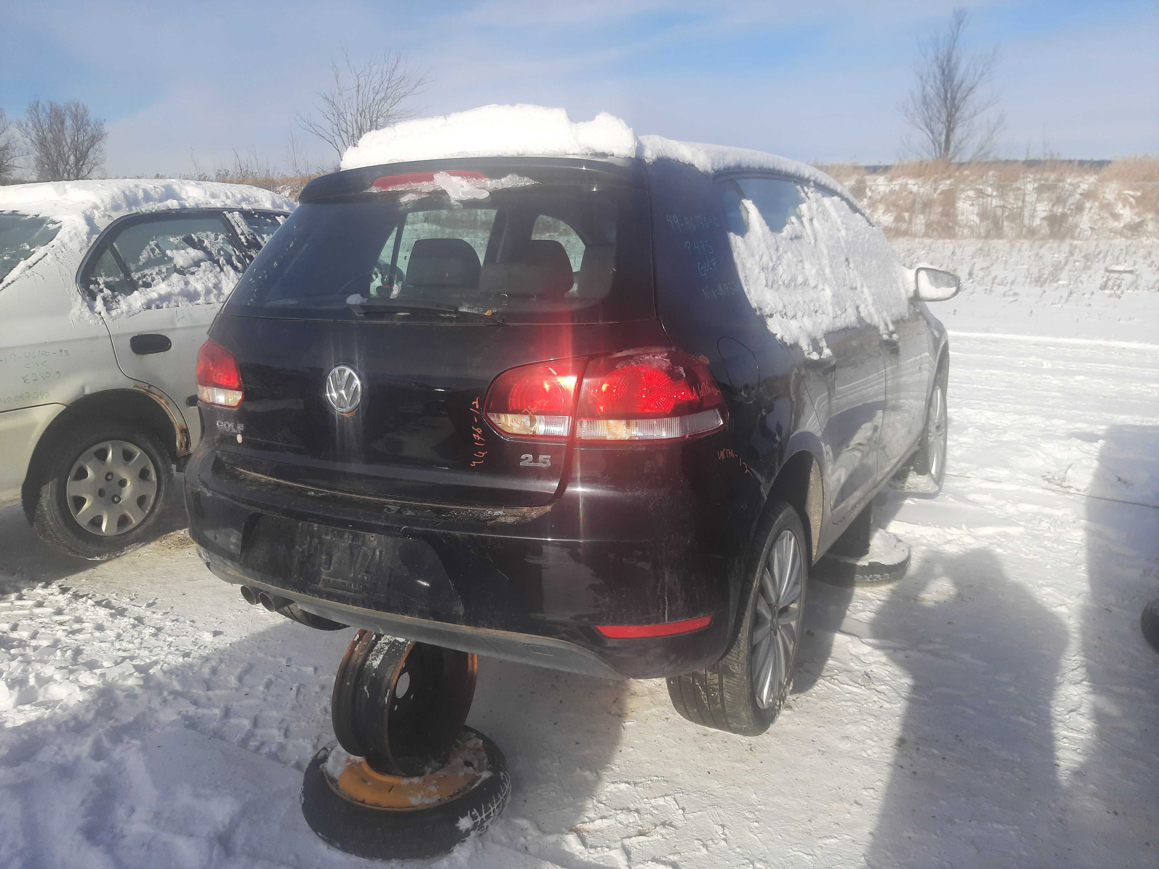 VOLKSWAGEN GOLF 2012