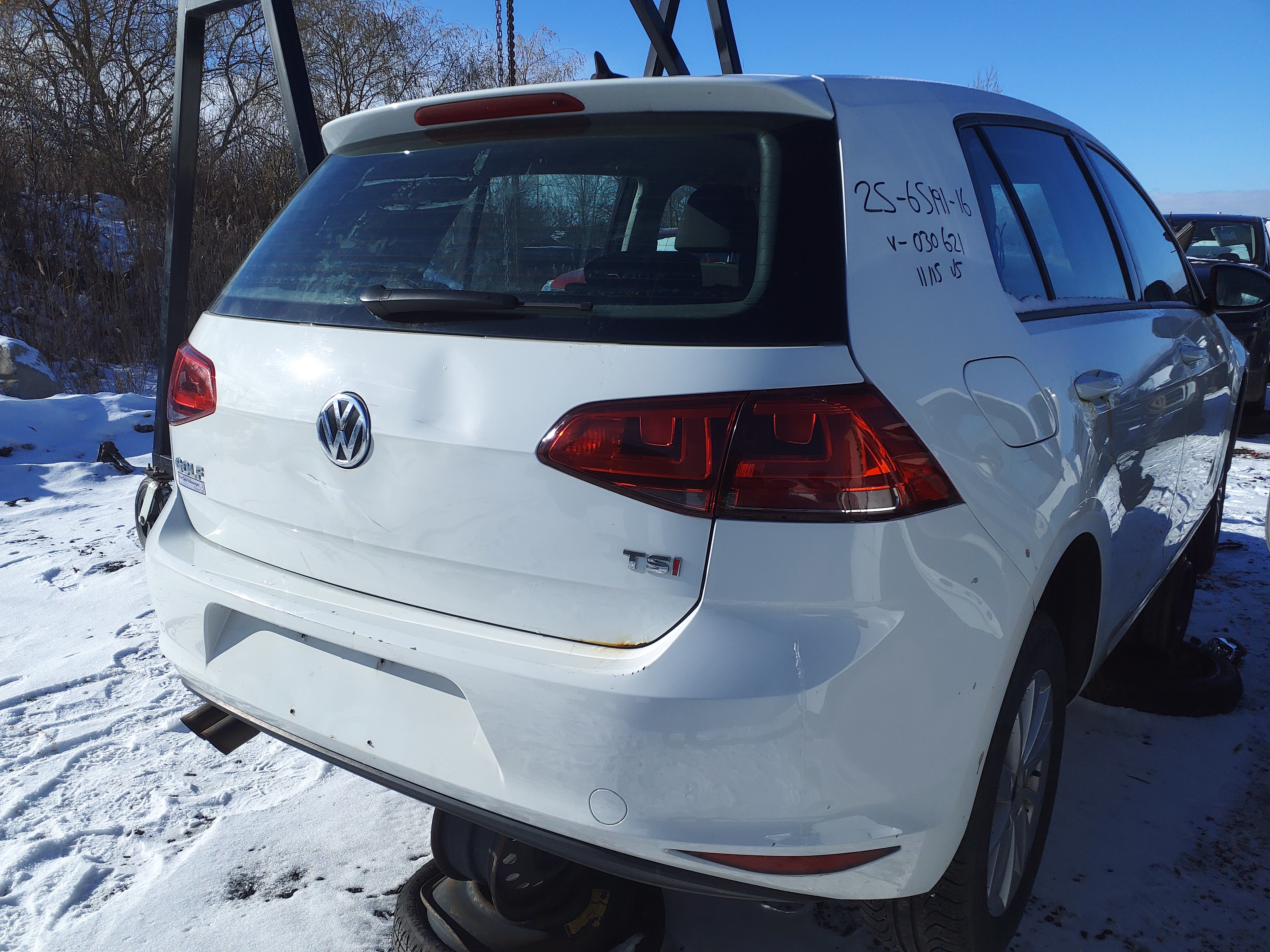 VOLKSWAGEN GOLF 2016