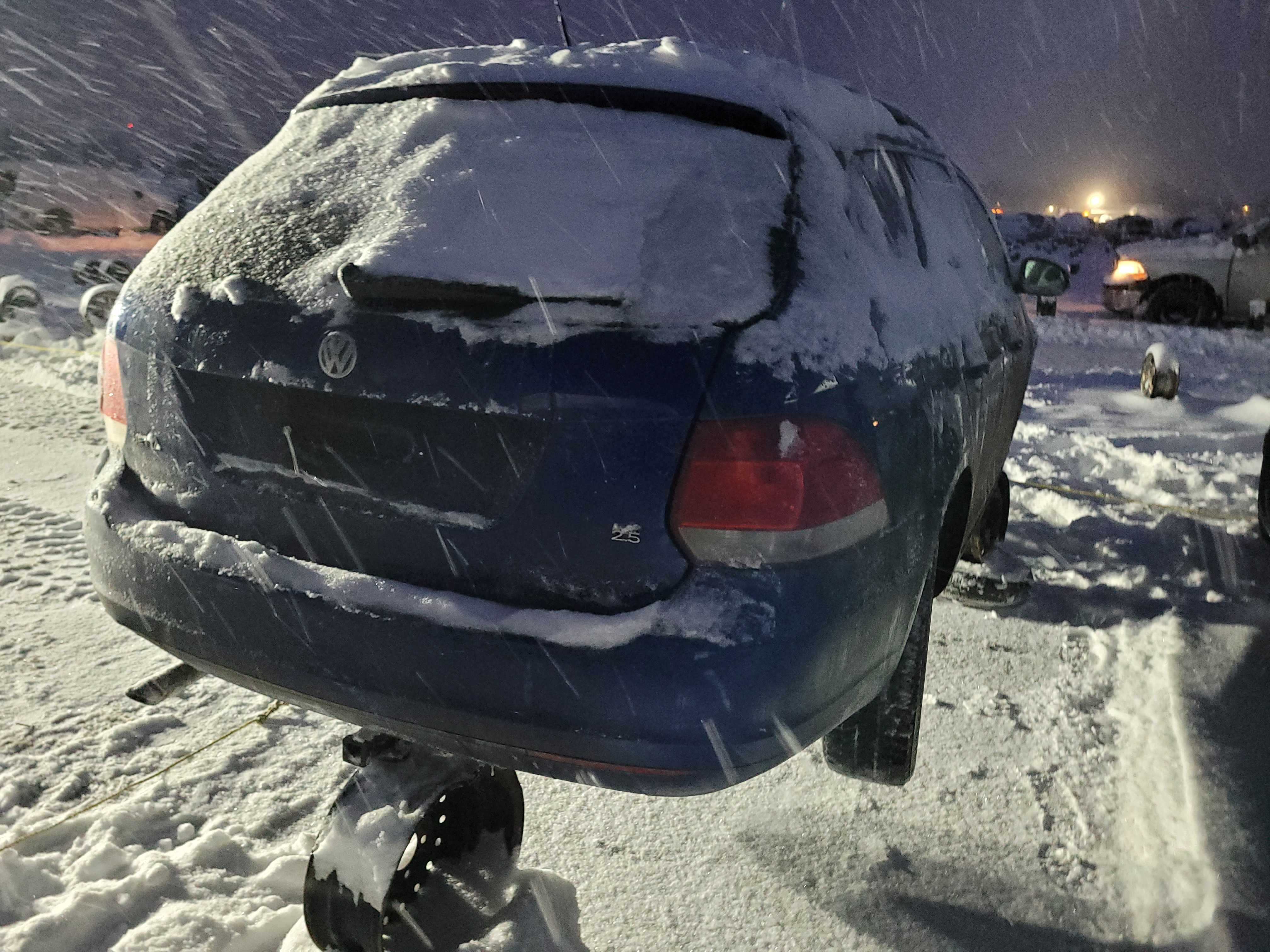 VOLKSWAGEN JETTA 2009