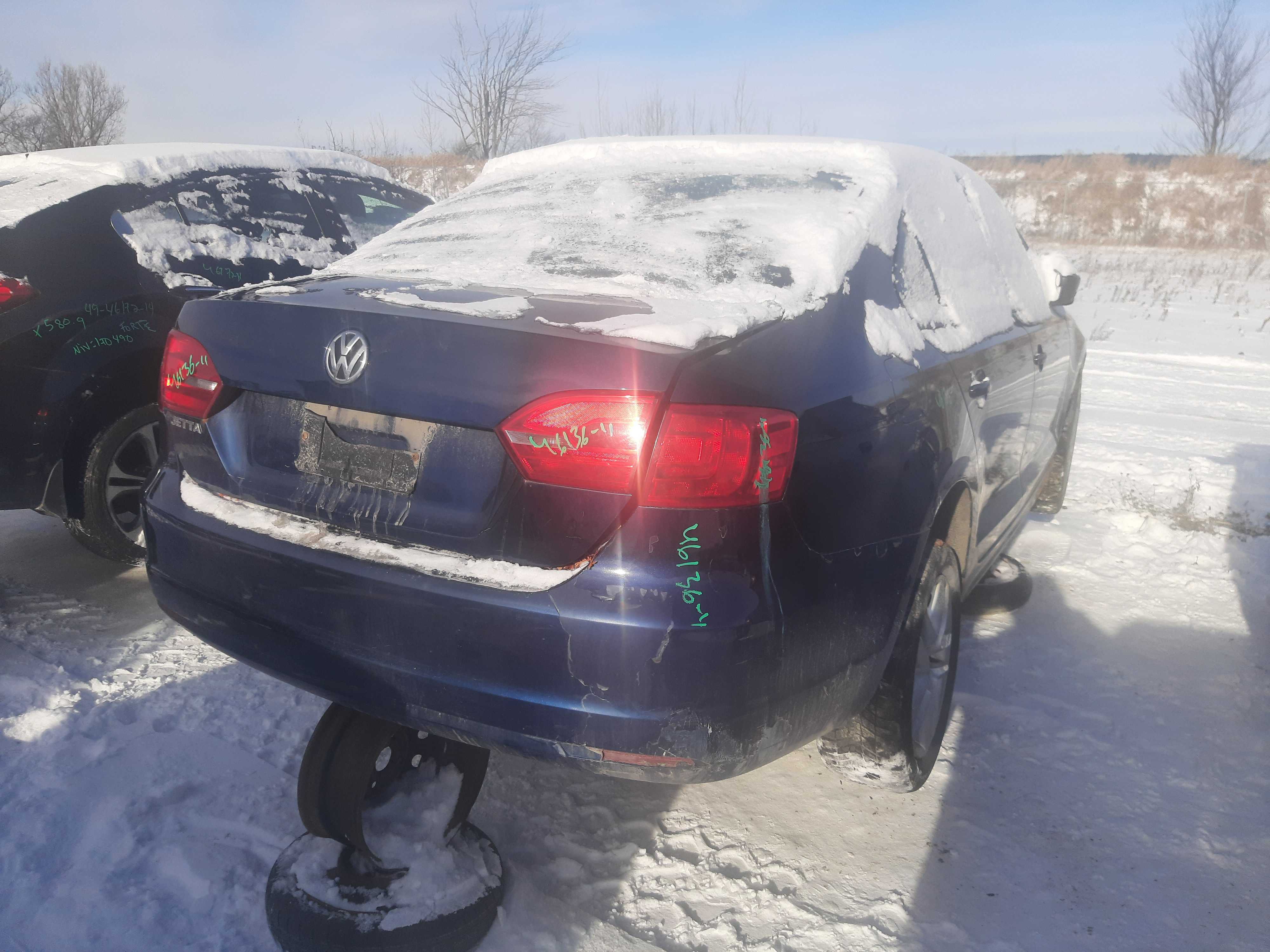 VOLKSWAGEN JETTA 2011