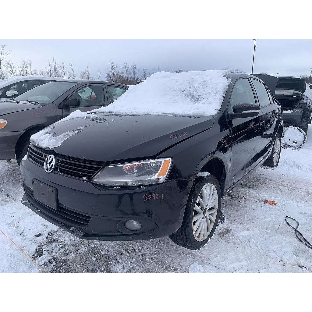 VOLKSWAGEN JETTA 2011