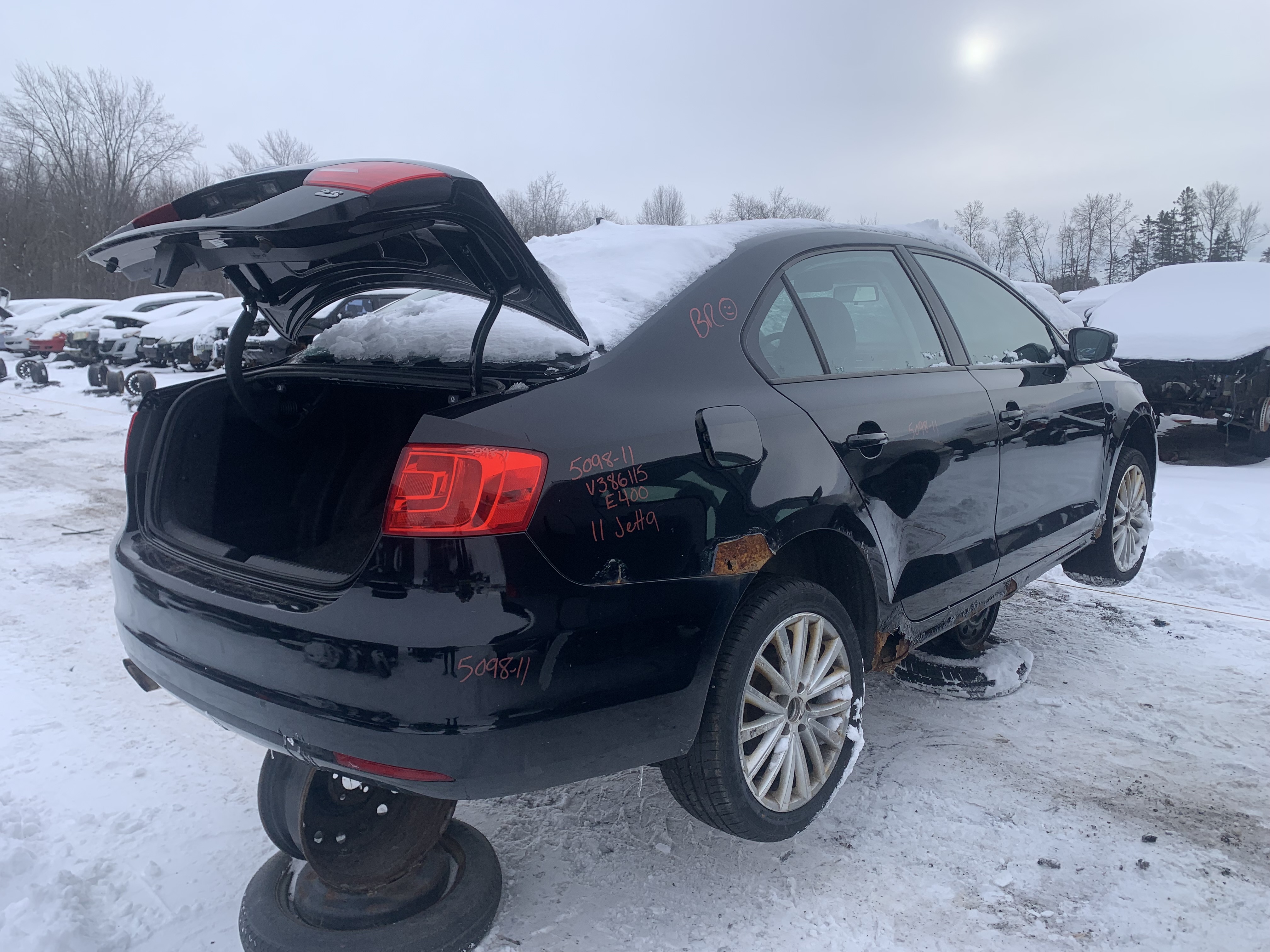 VOLKSWAGEN JETTA 2011