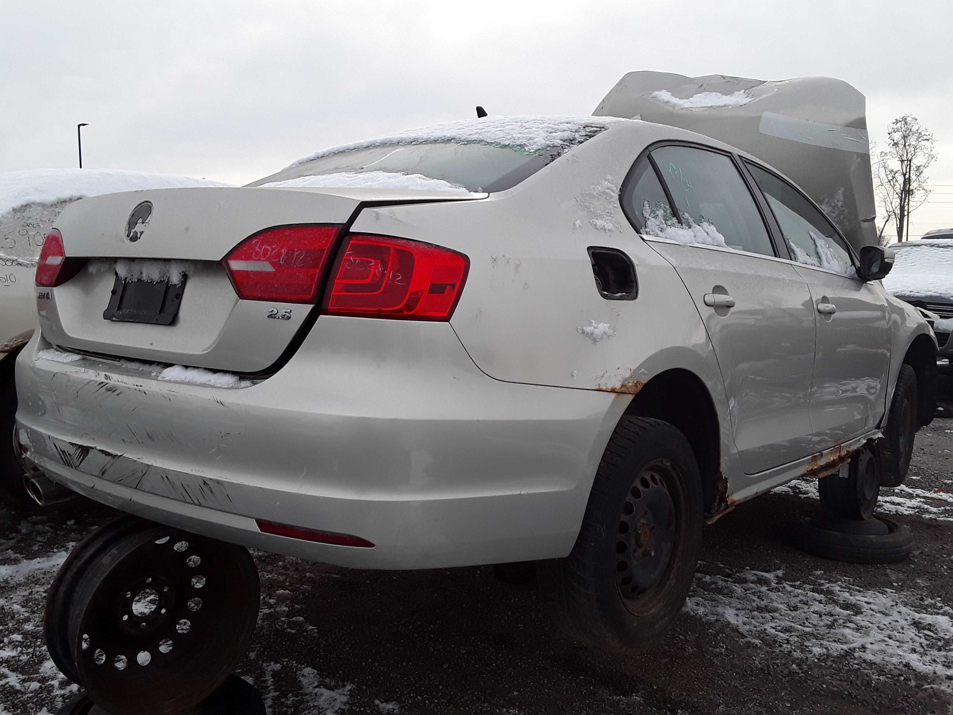 VOLKSWAGEN JETTA 2012