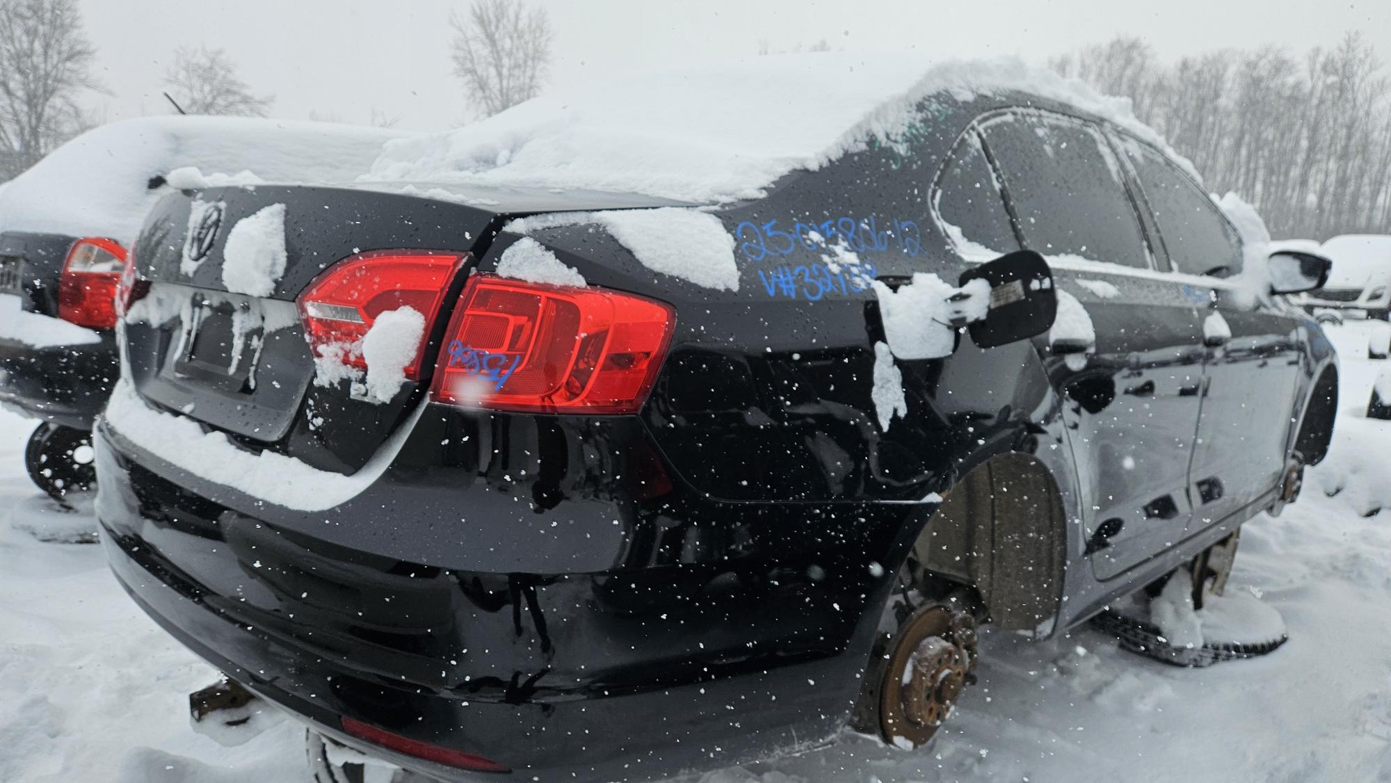 VOLKSWAGEN JETTA 2012