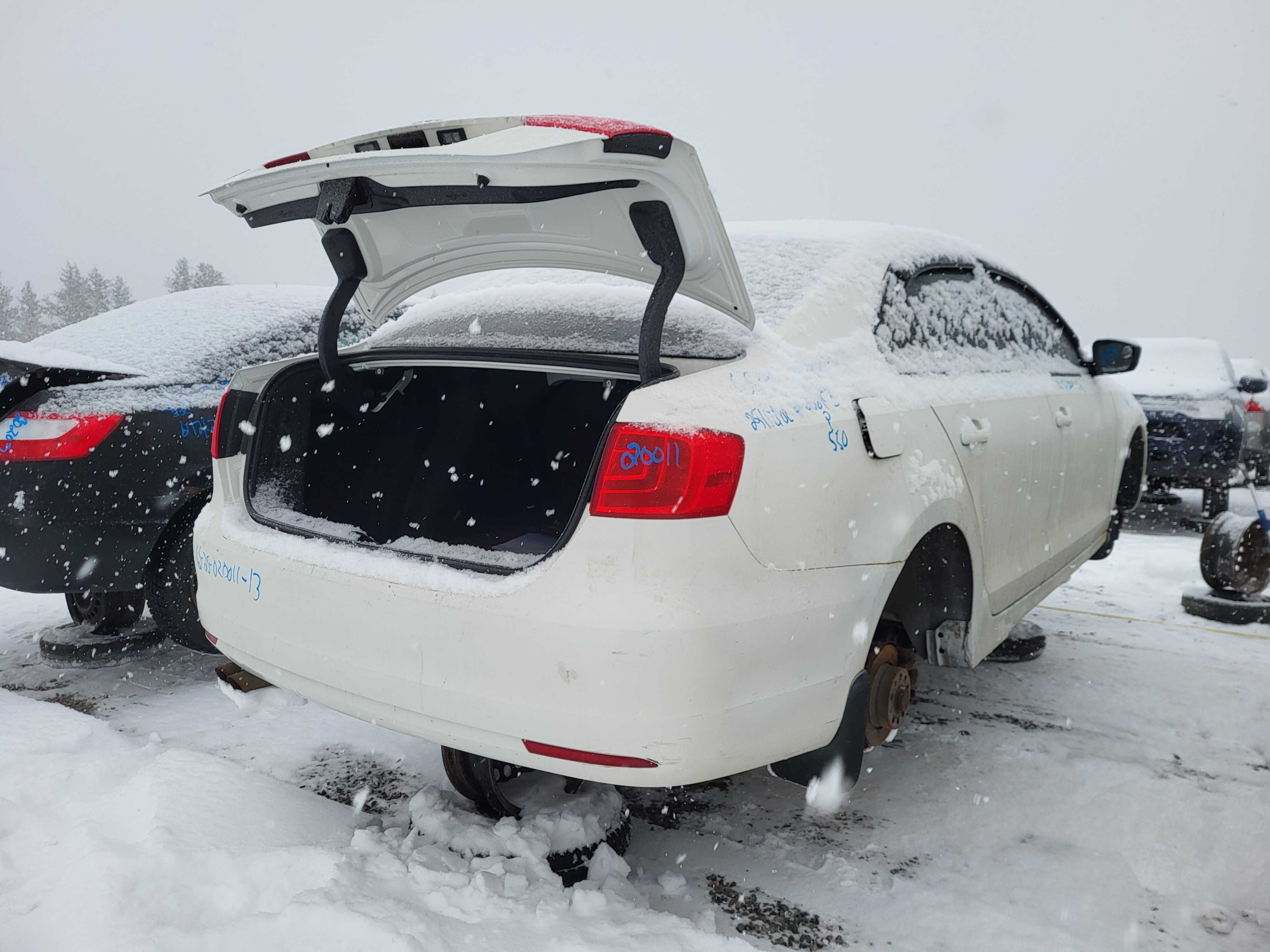 VOLKSWAGEN JETTA 2013