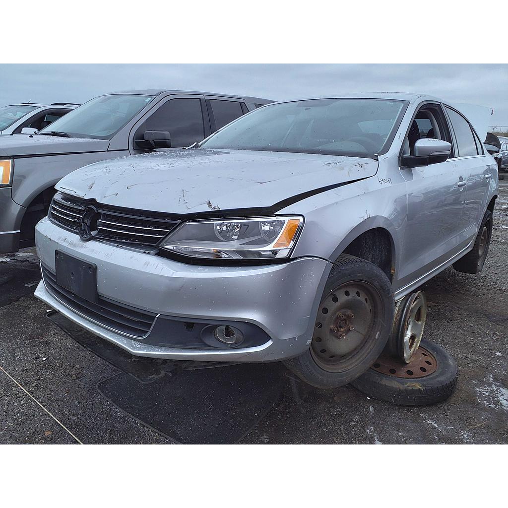 VOLKSWAGEN JETTA 2013