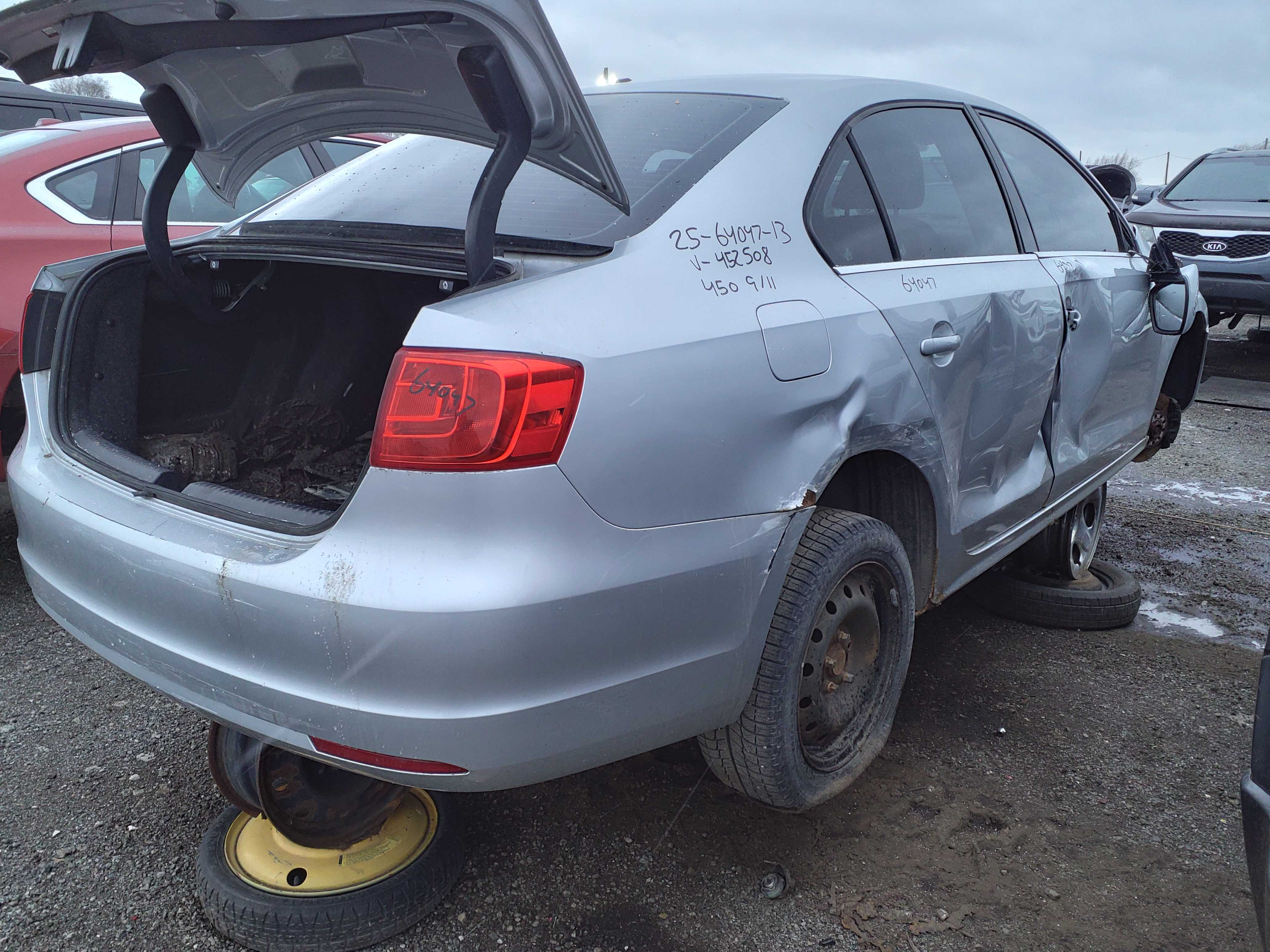 VOLKSWAGEN JETTA 2013