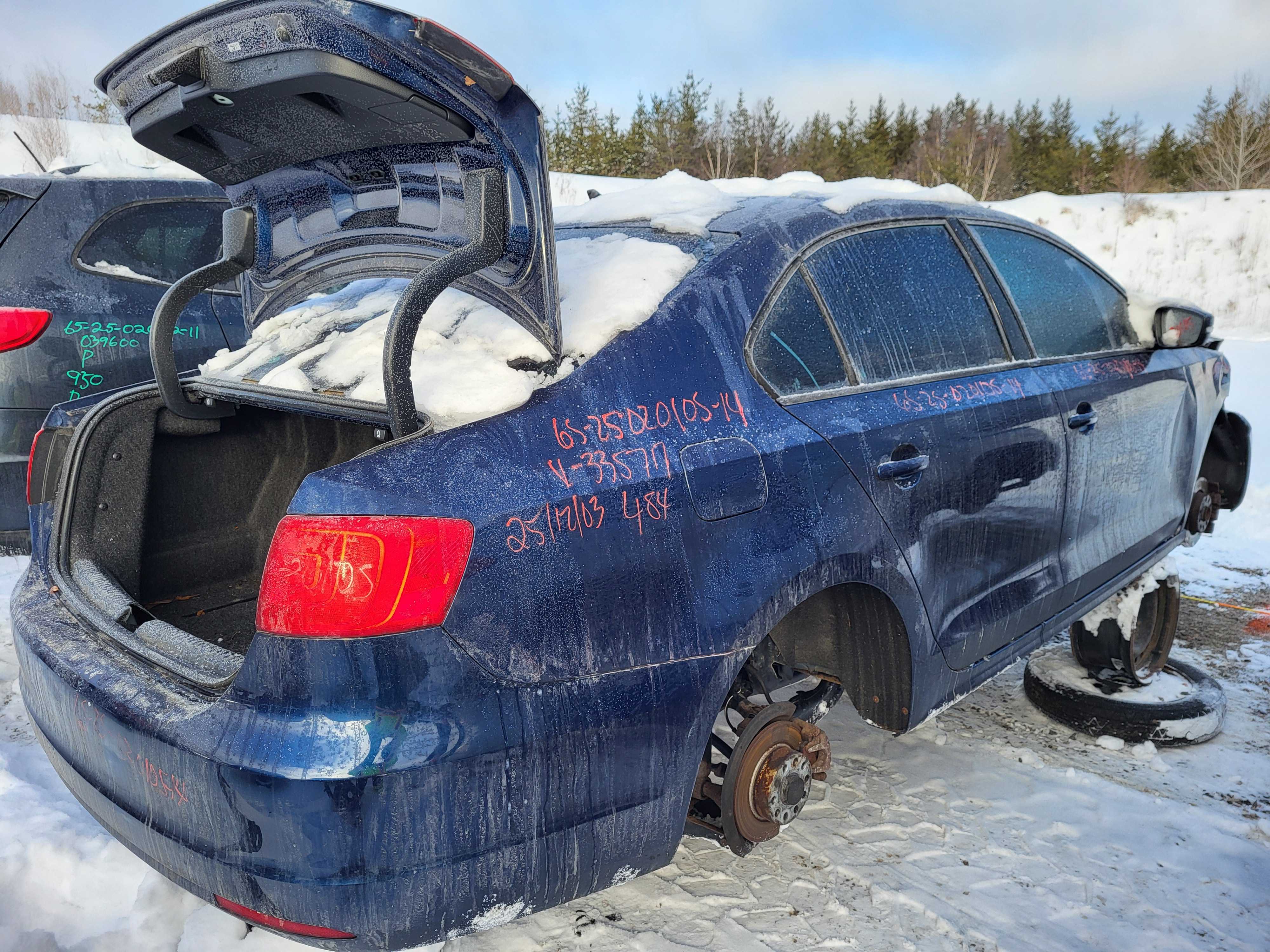 VOLKSWAGEN JETTA 2014