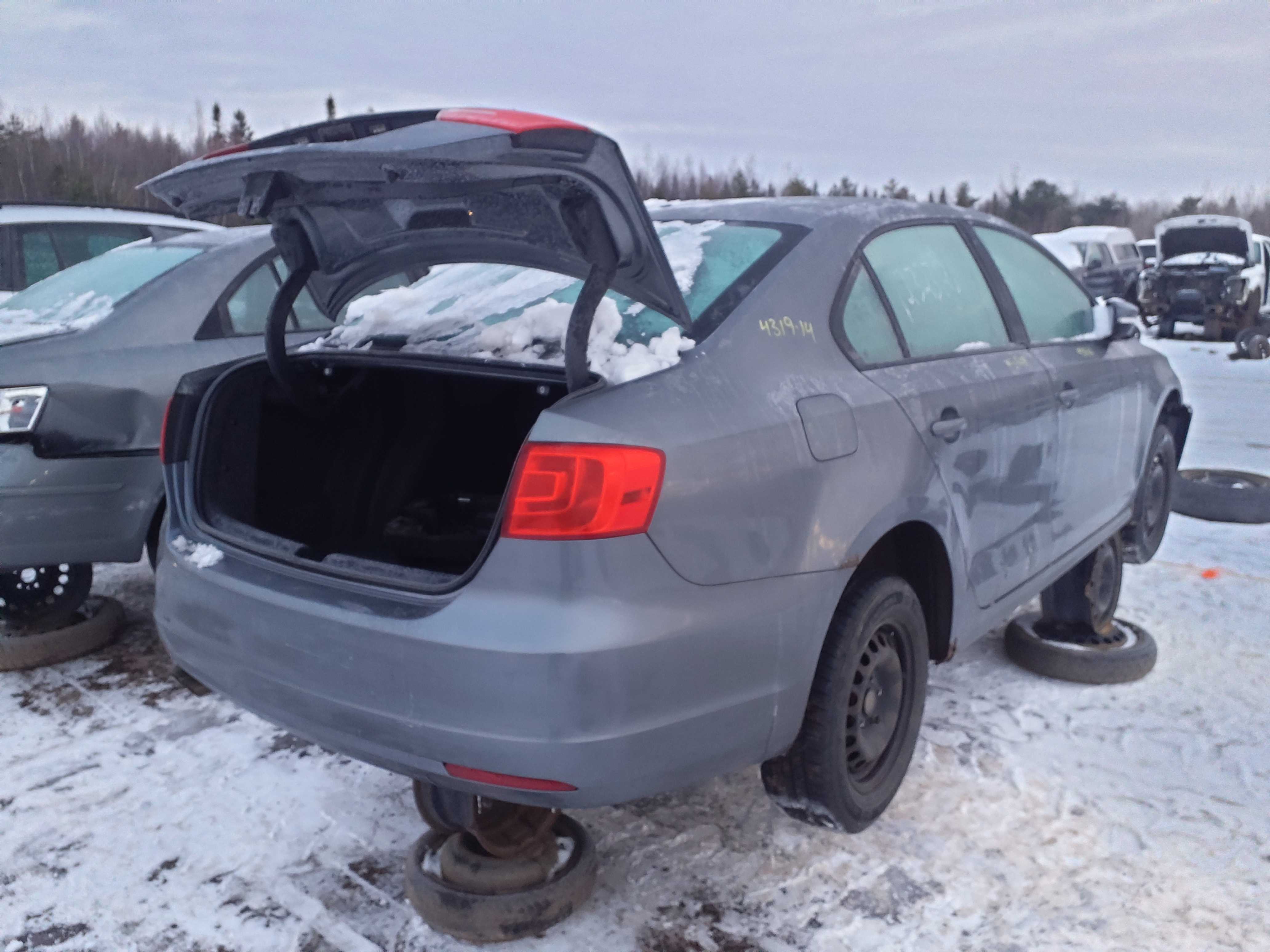 VOLKSWAGEN JETTA 2014