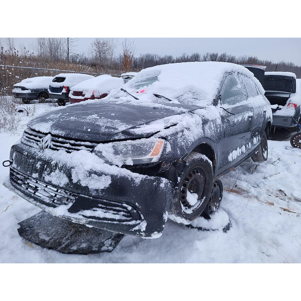 VOLKSWAGEN JETTA 2015