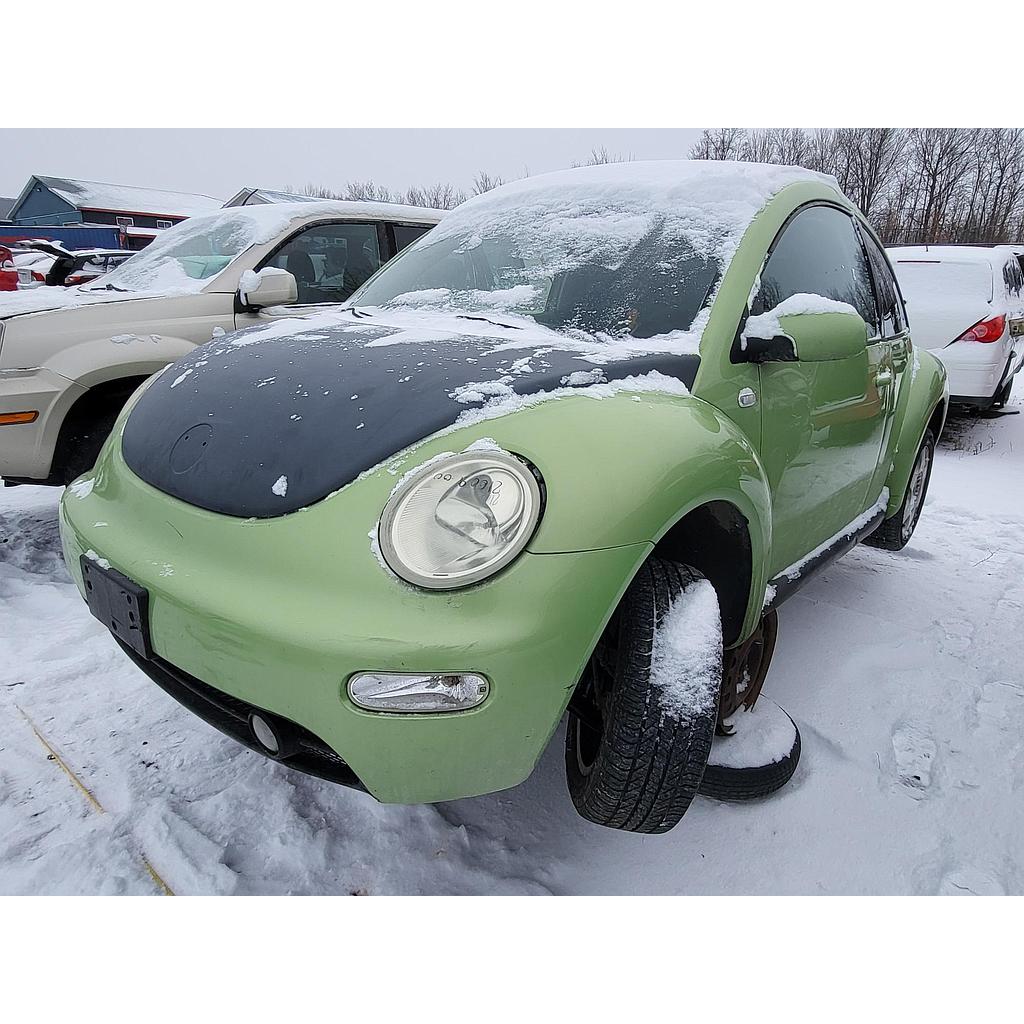 VOLKSWAGEN NEW BEETLE 2000