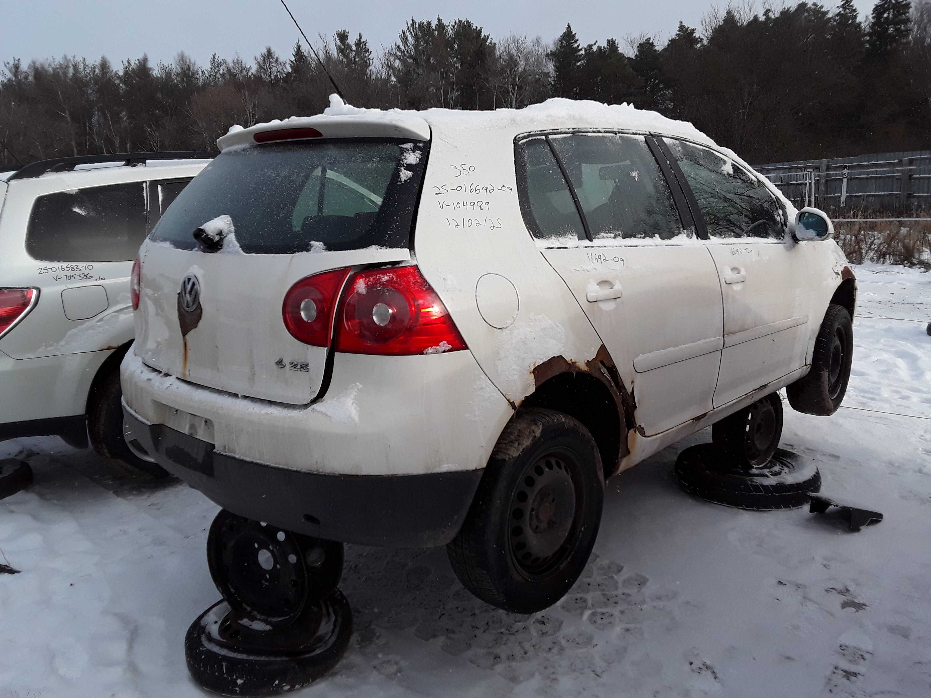 VOLKSWAGEN RABBIT 2009