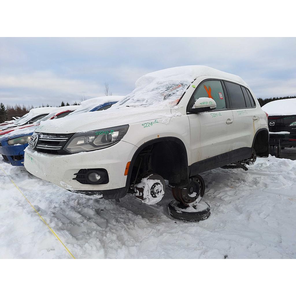 VOLKSWAGEN TIGUAN 2012