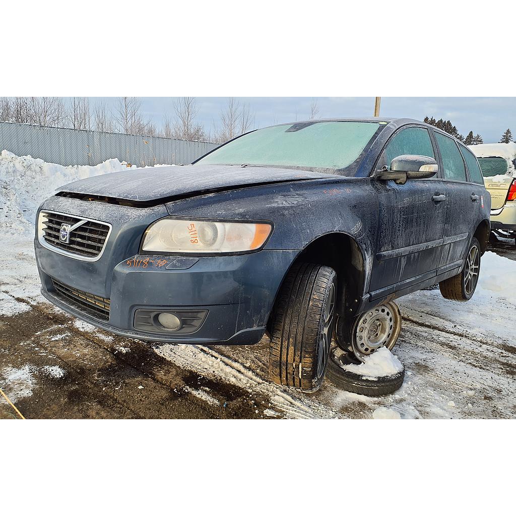 VOLVO V50 2010