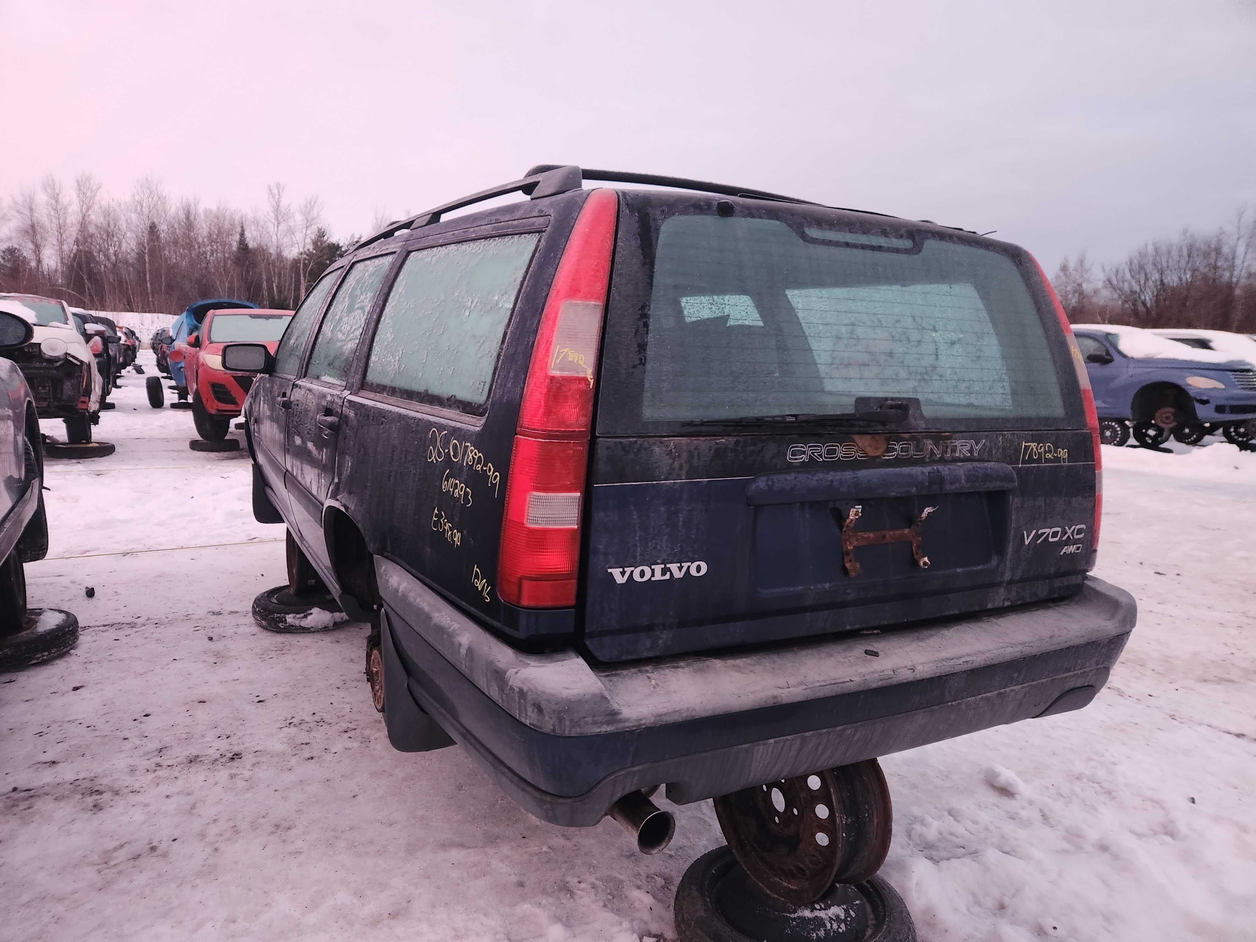 VOLVO V70 1999