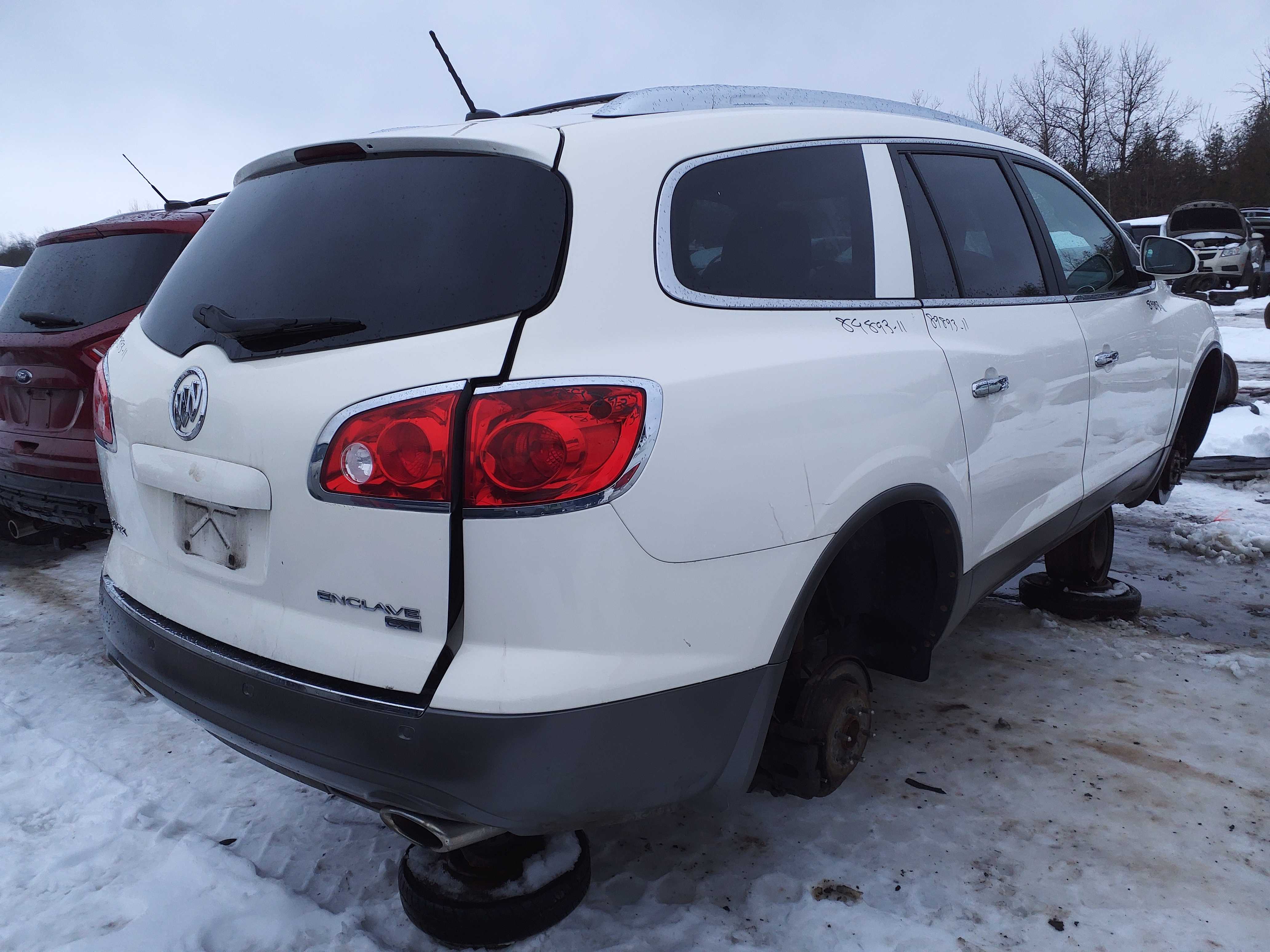 BUICK ENCLAVE 2011