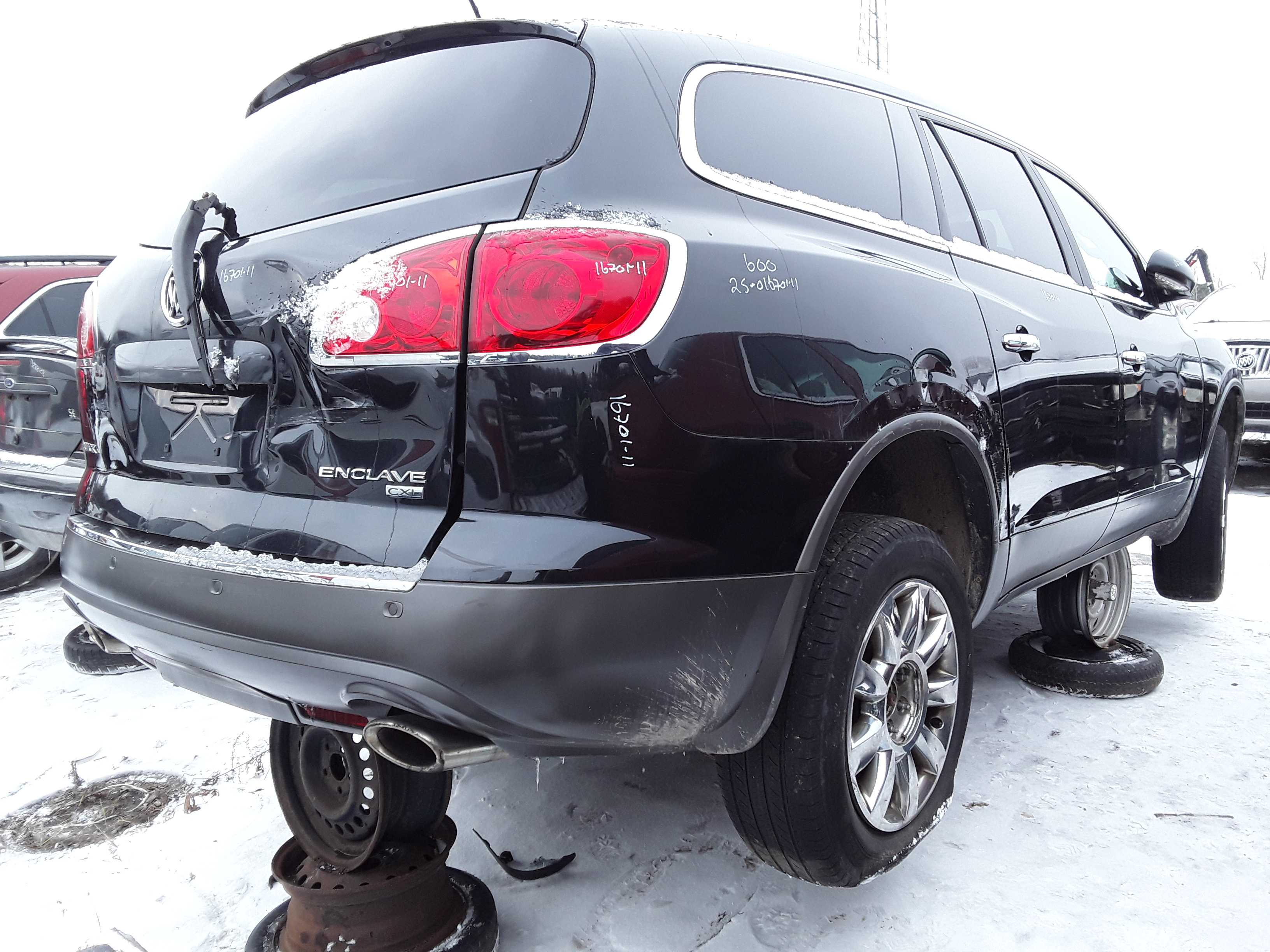 BUICK ENCLAVE 2011
