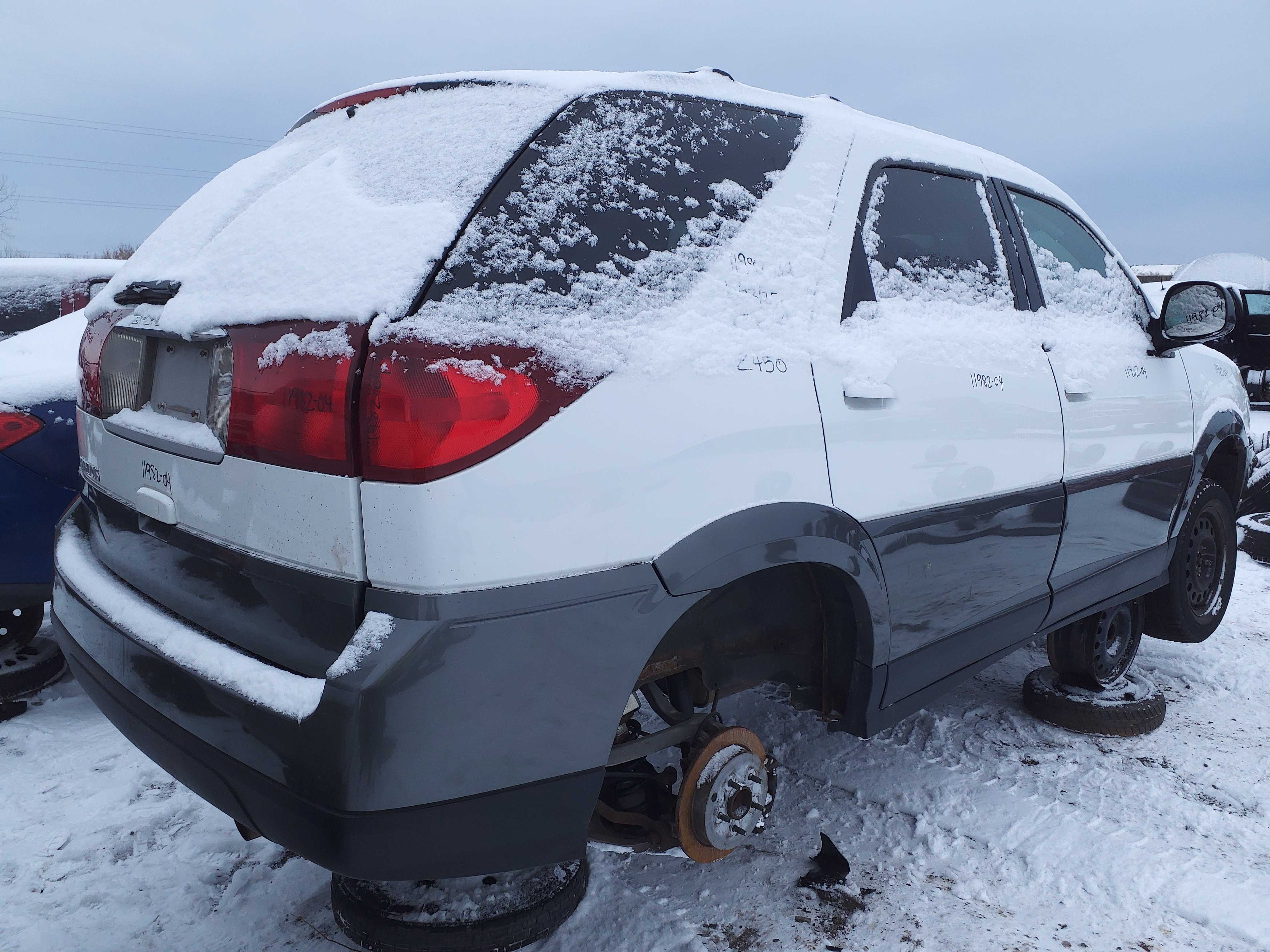 BUICK RENDEZVOUS 2004