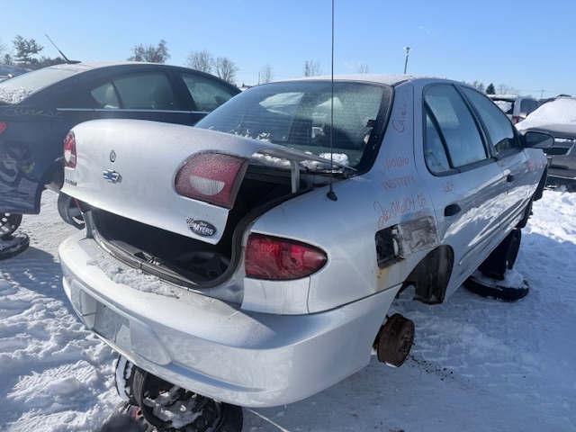 CHEVROLET CAVALIER 2002