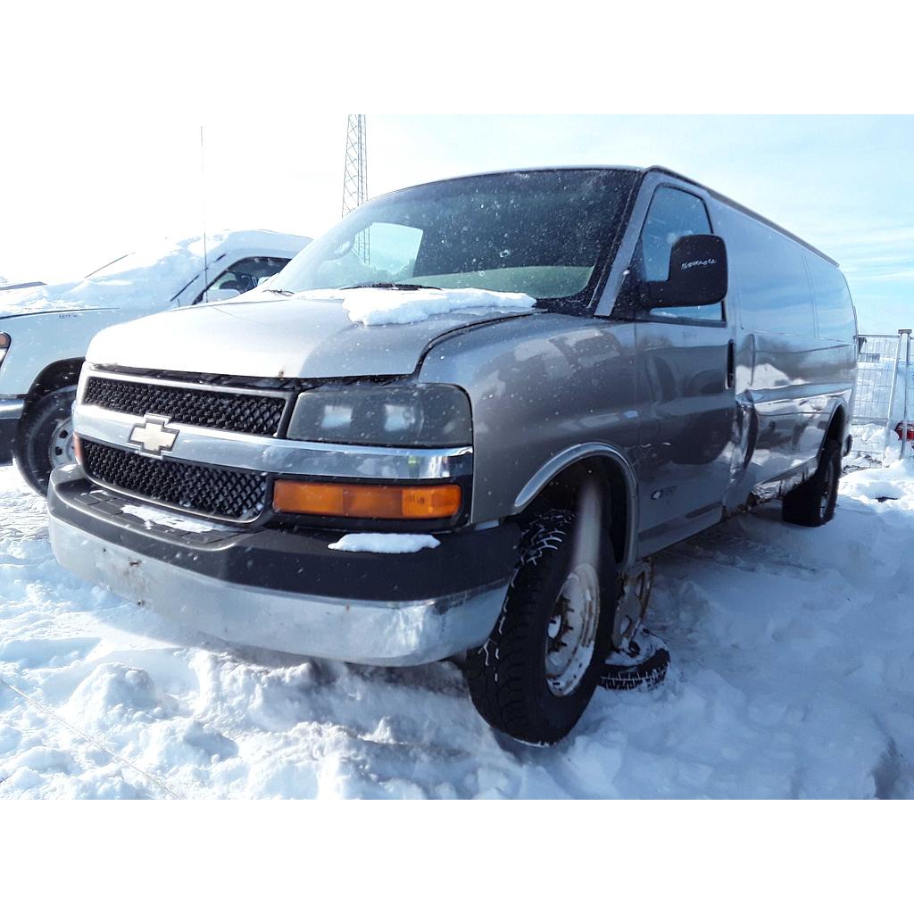 CHEVROLET EXPRESS VAN 2004