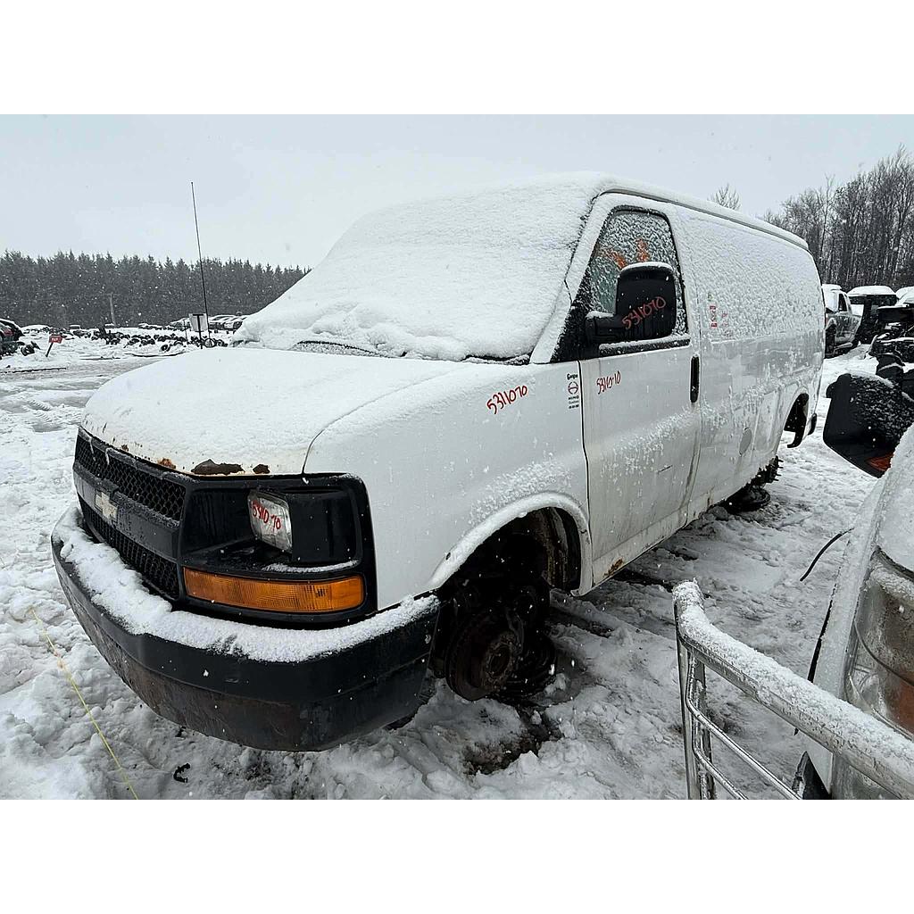 CHEVROLET EXPRESS VAN 2010