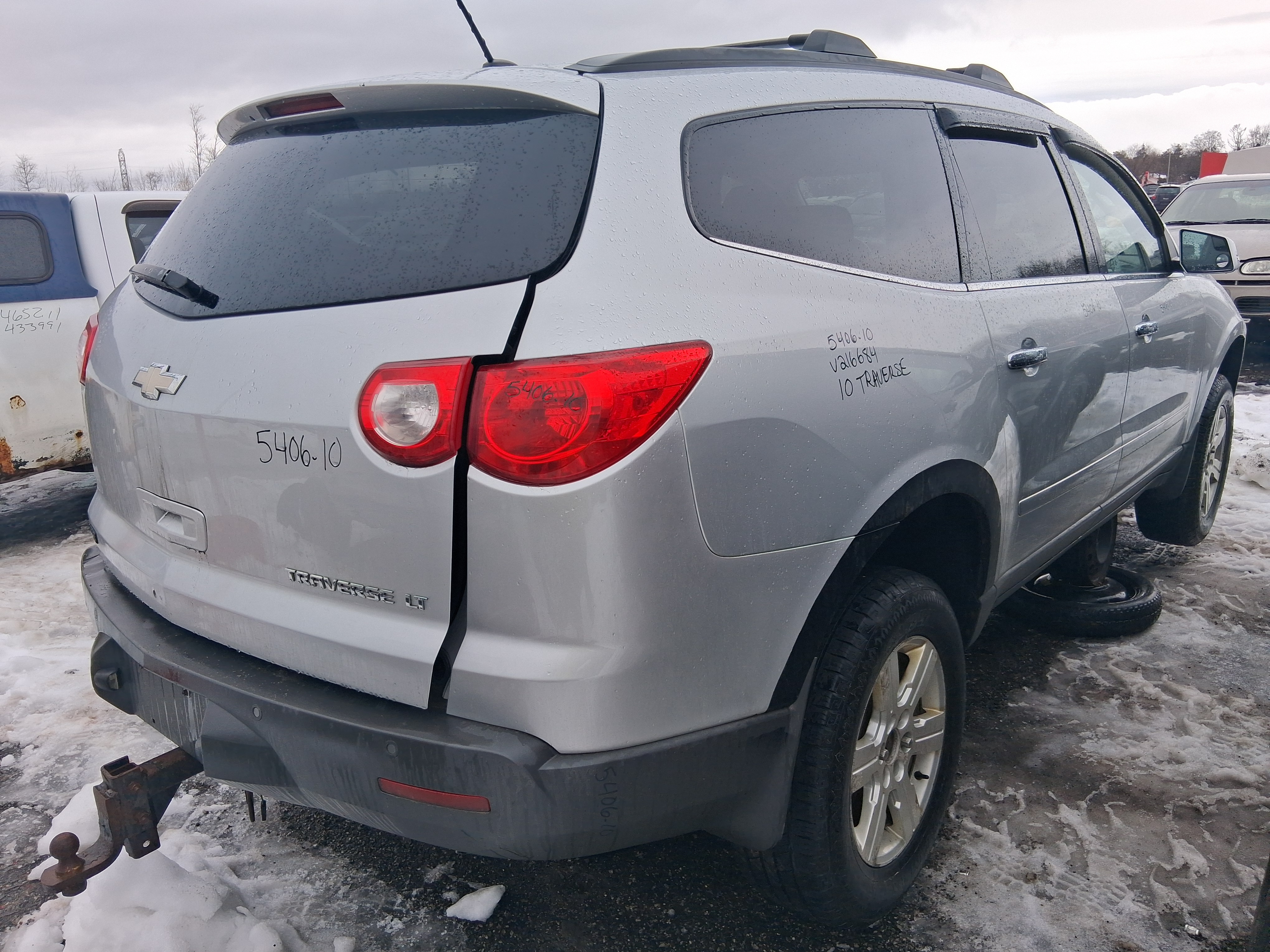 CHEVROLET TRAVERSE 2010
