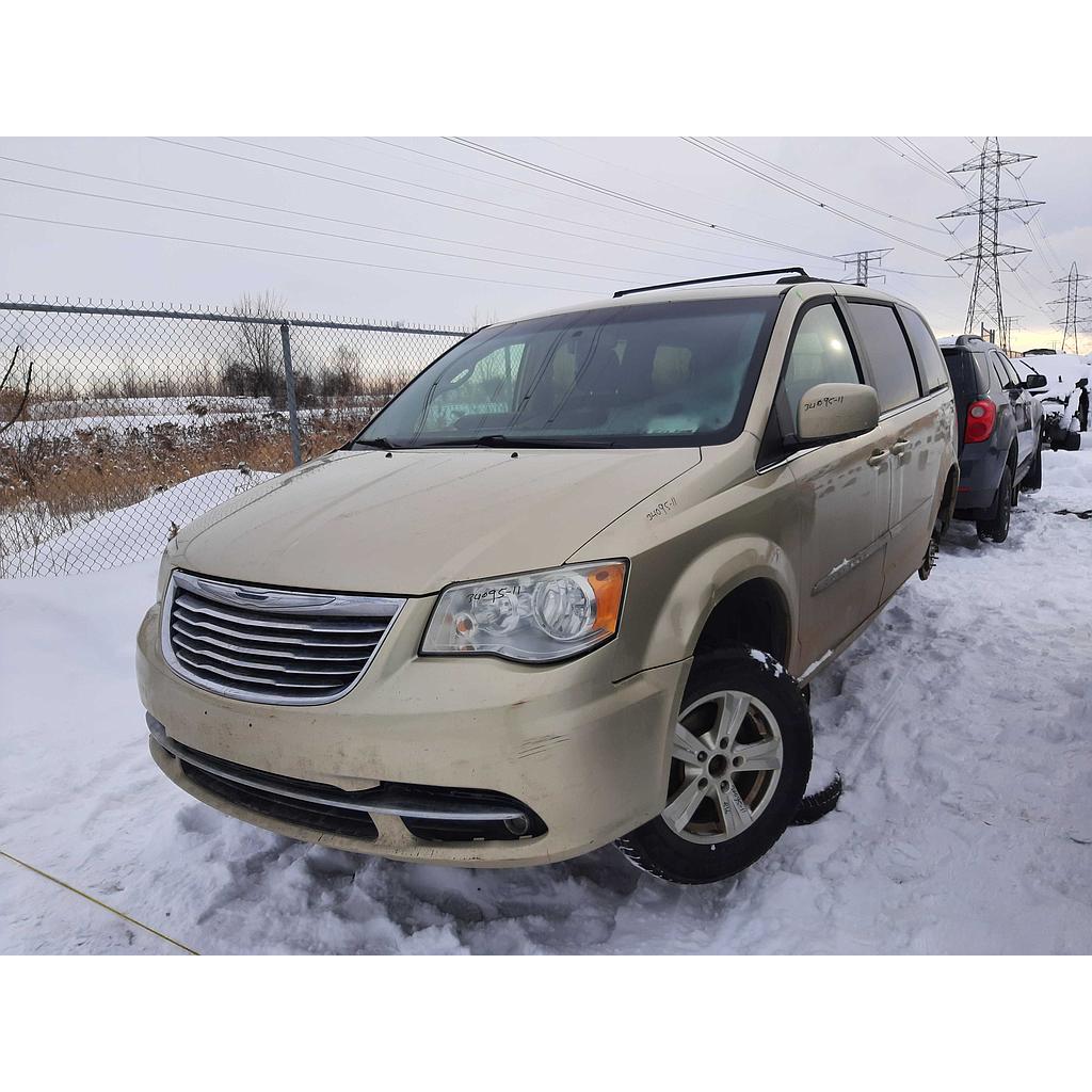 CHRYSLER TOWN &amp; COUNTRY 2011