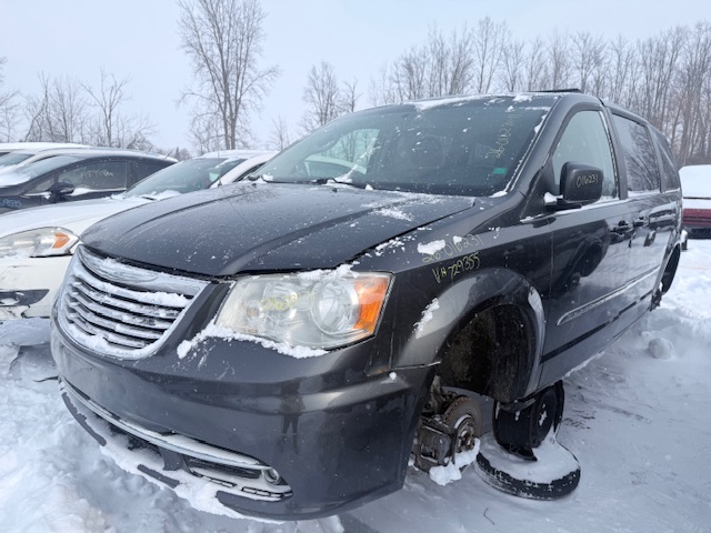 CHRYSLER TOWN &amp; COUNTRY 2011