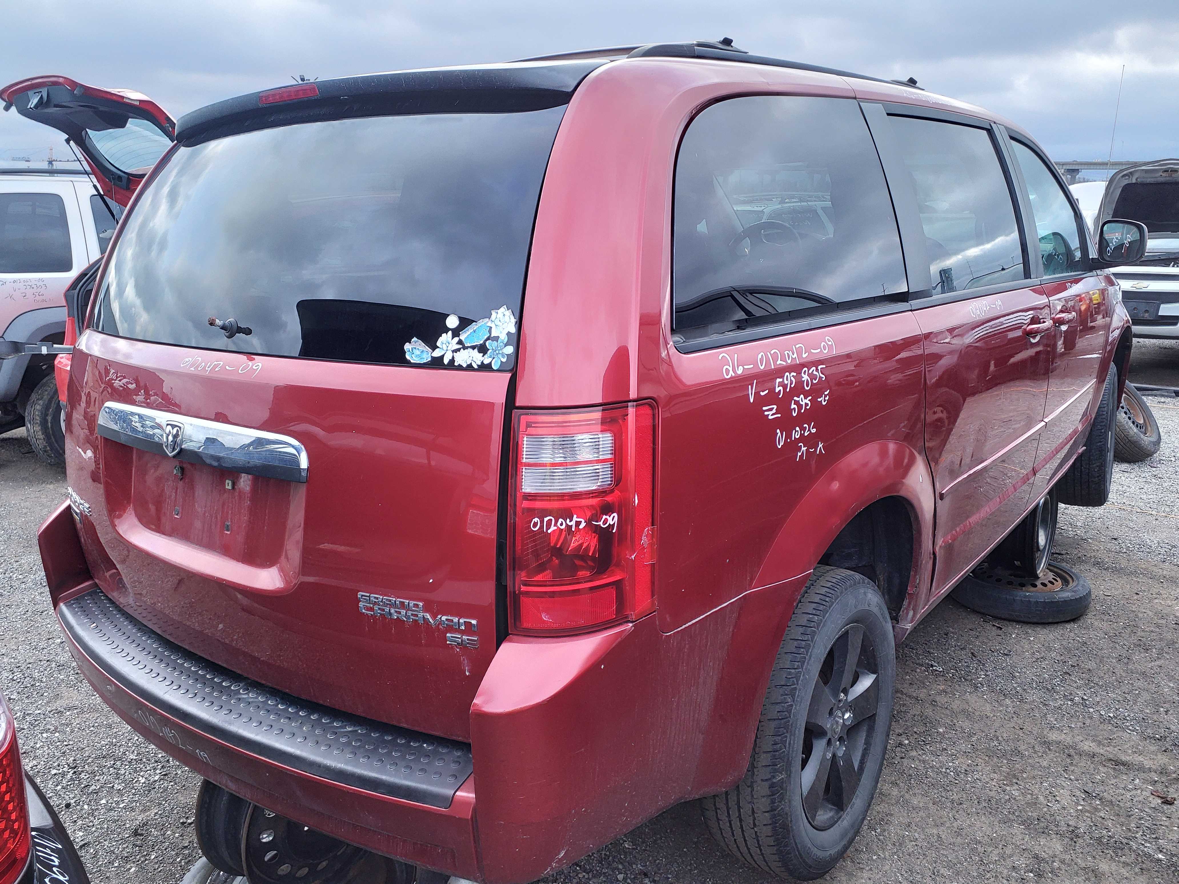 DODGE GRAND CARAVAN 2009