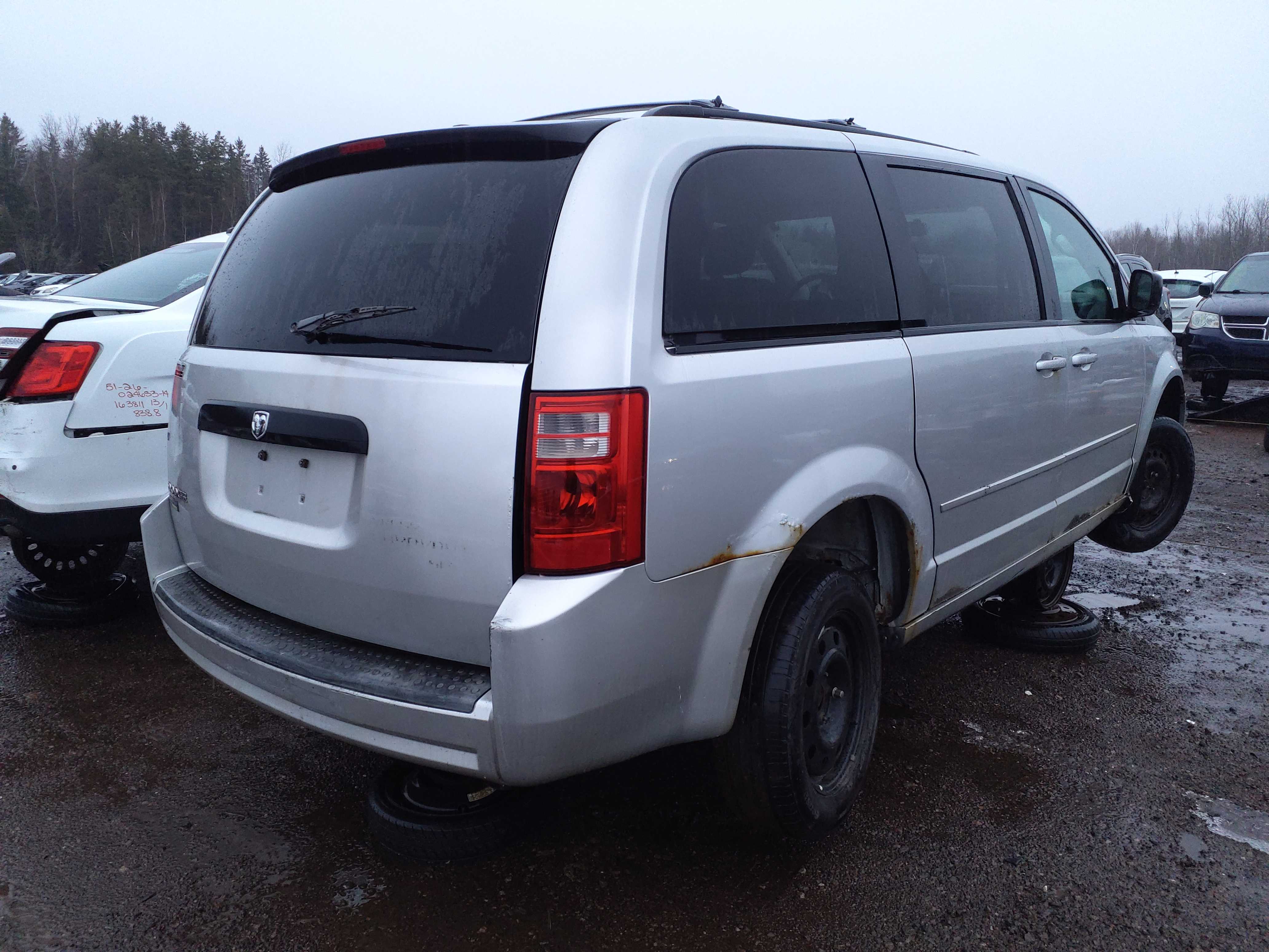 DODGE GRAND CARAVAN 2009