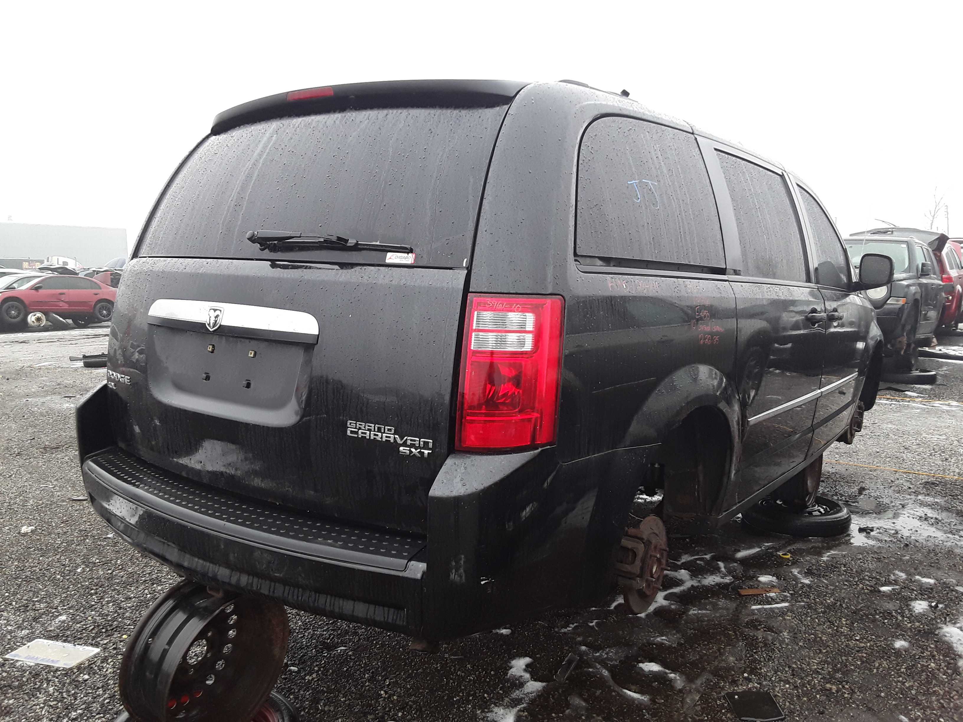 DODGE GRAND CARAVAN 2010