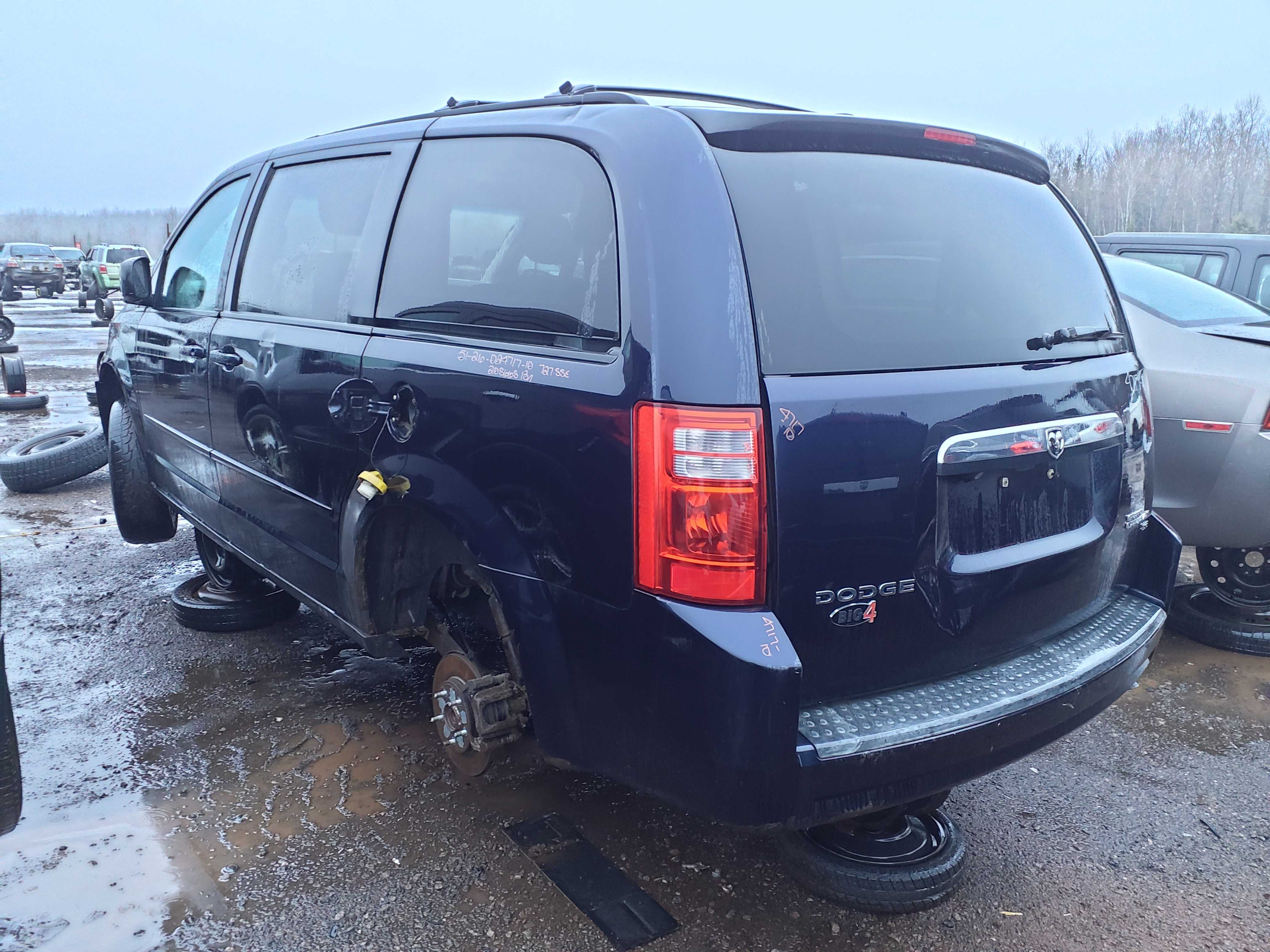 DODGE GRAND CARAVAN 2010