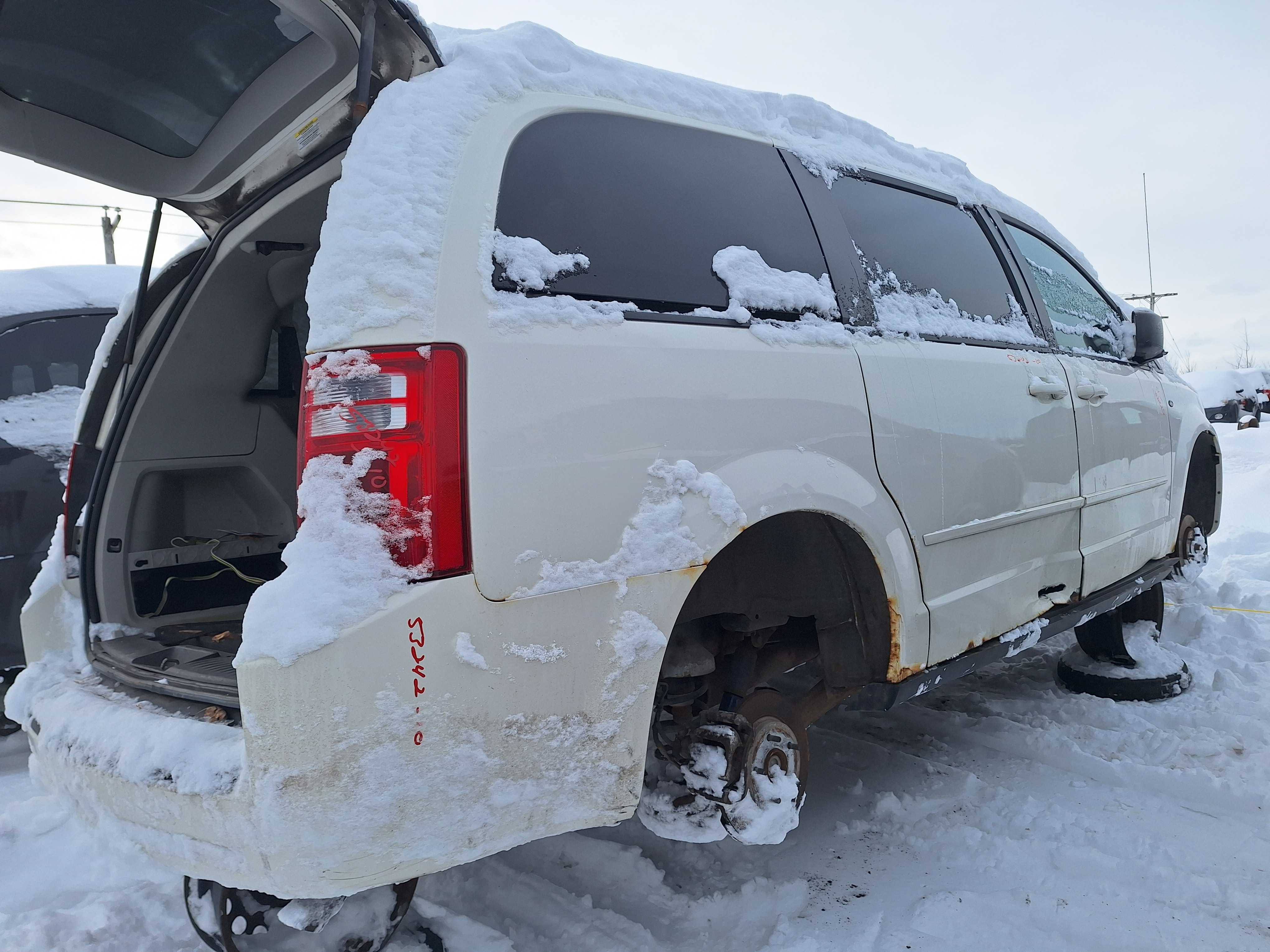 DODGE GRAND CARAVAN 2010