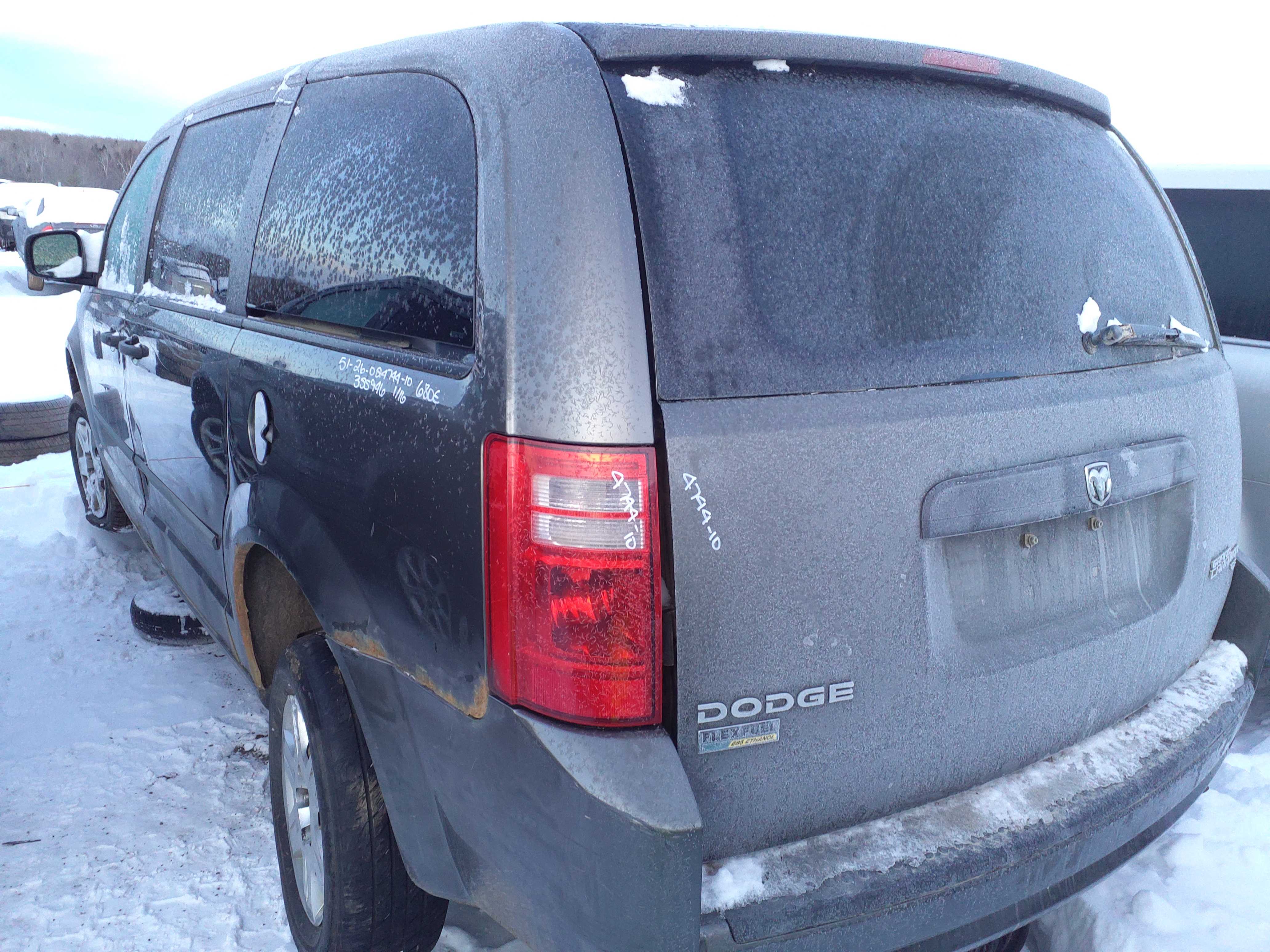 DODGE GRAND CARAVAN 2010