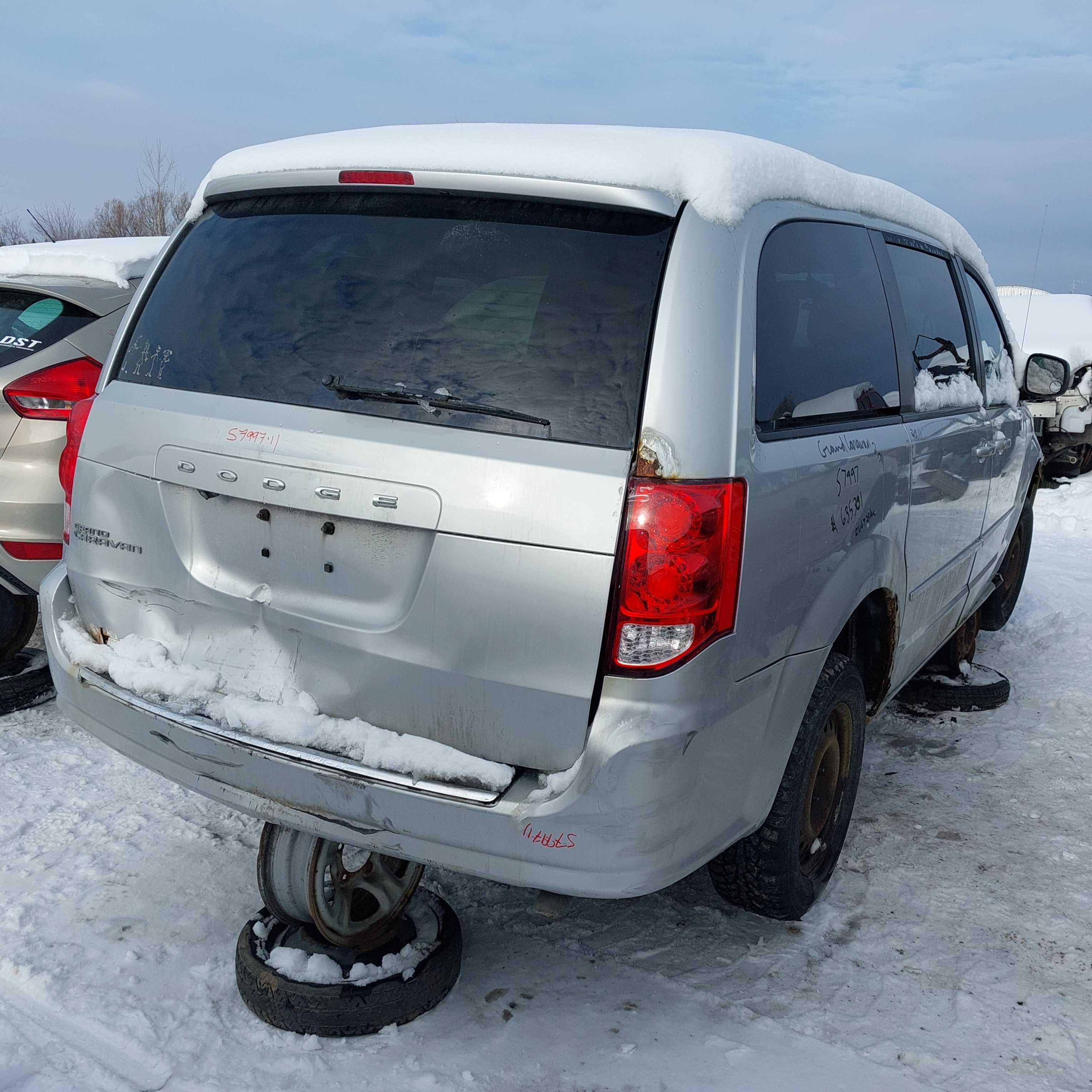 DODGE GRAND CARAVAN 2011