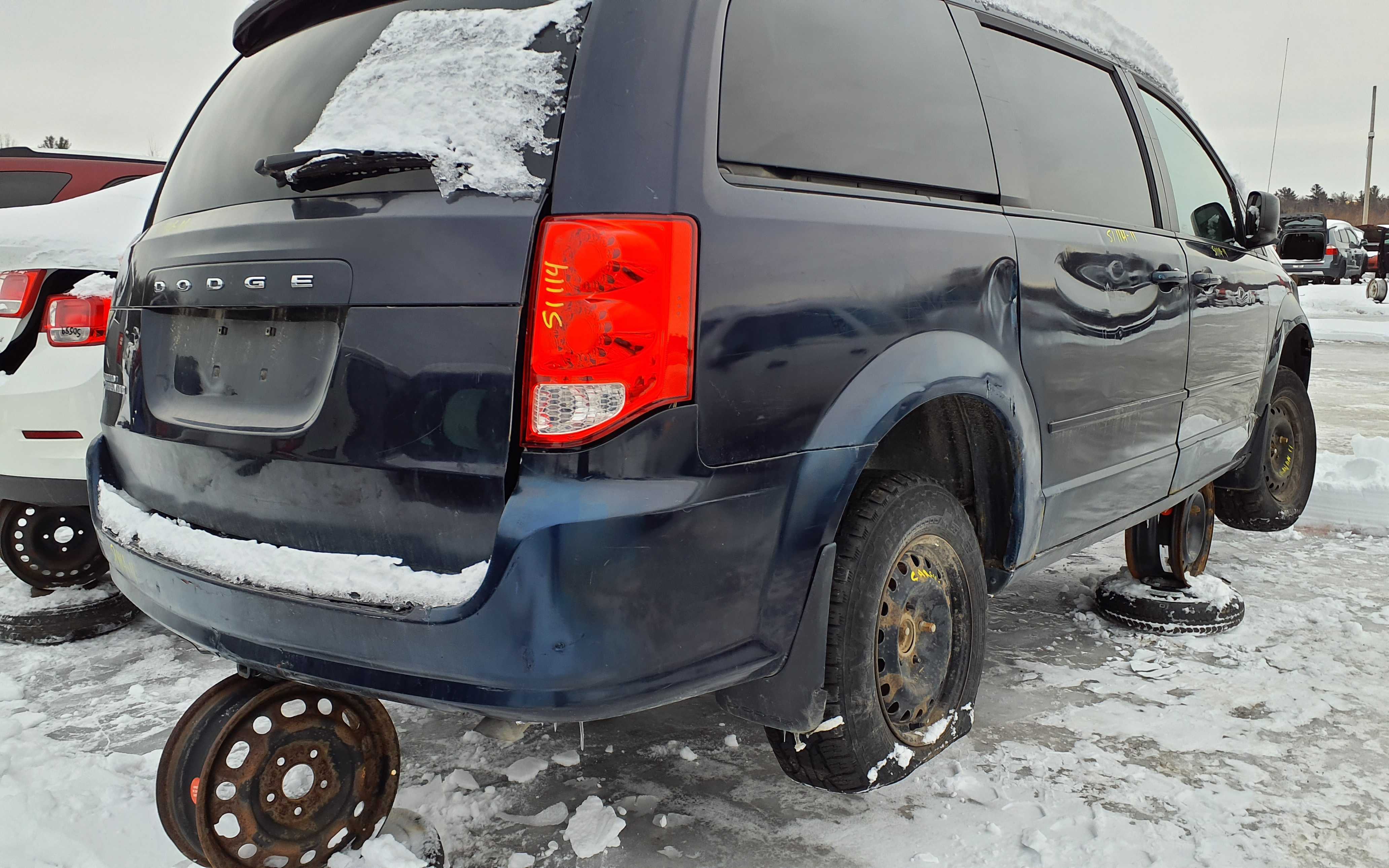 DODGE GRAND CARAVAN 2011