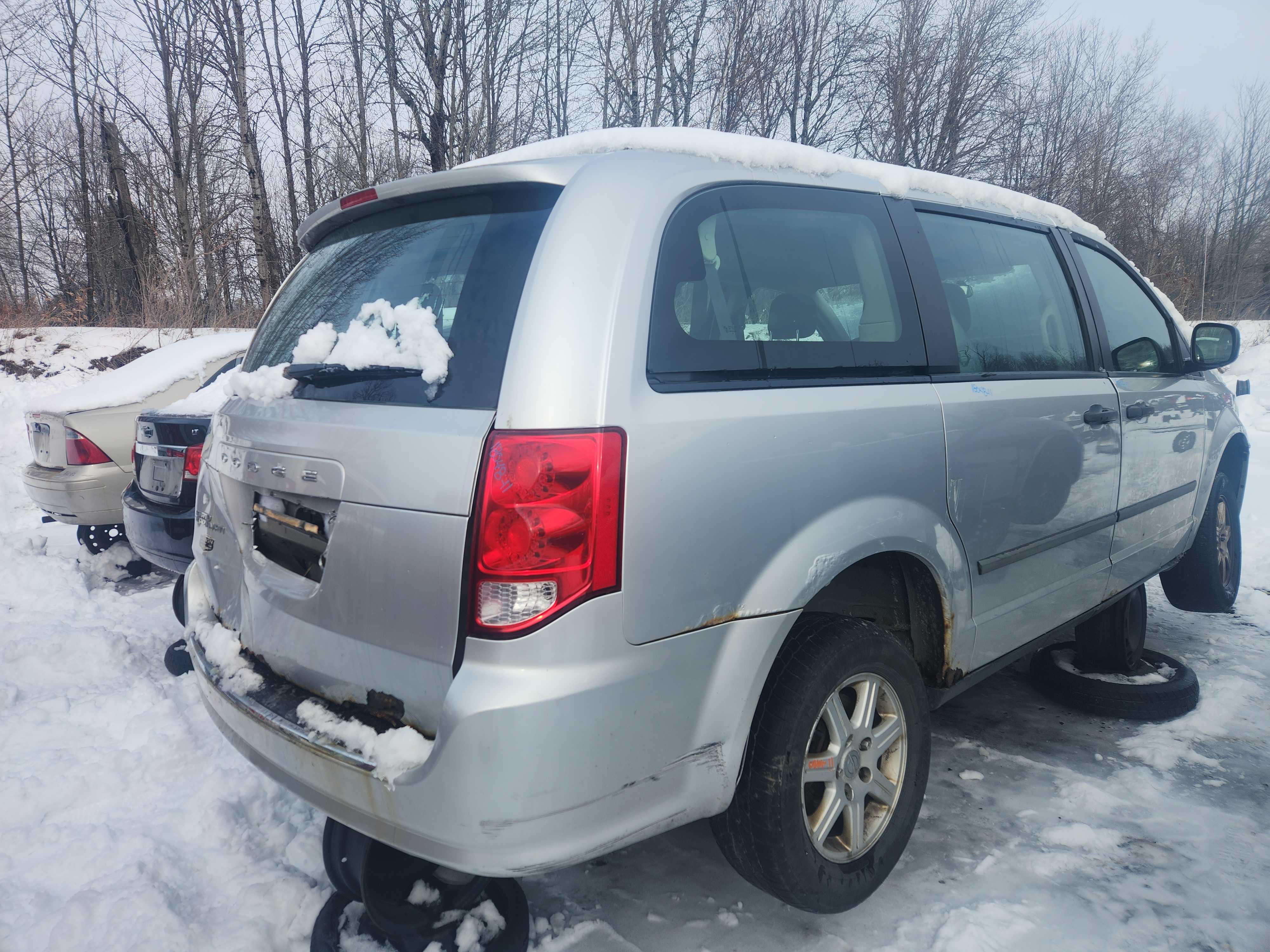 DODGE GRAND CARAVAN 2011