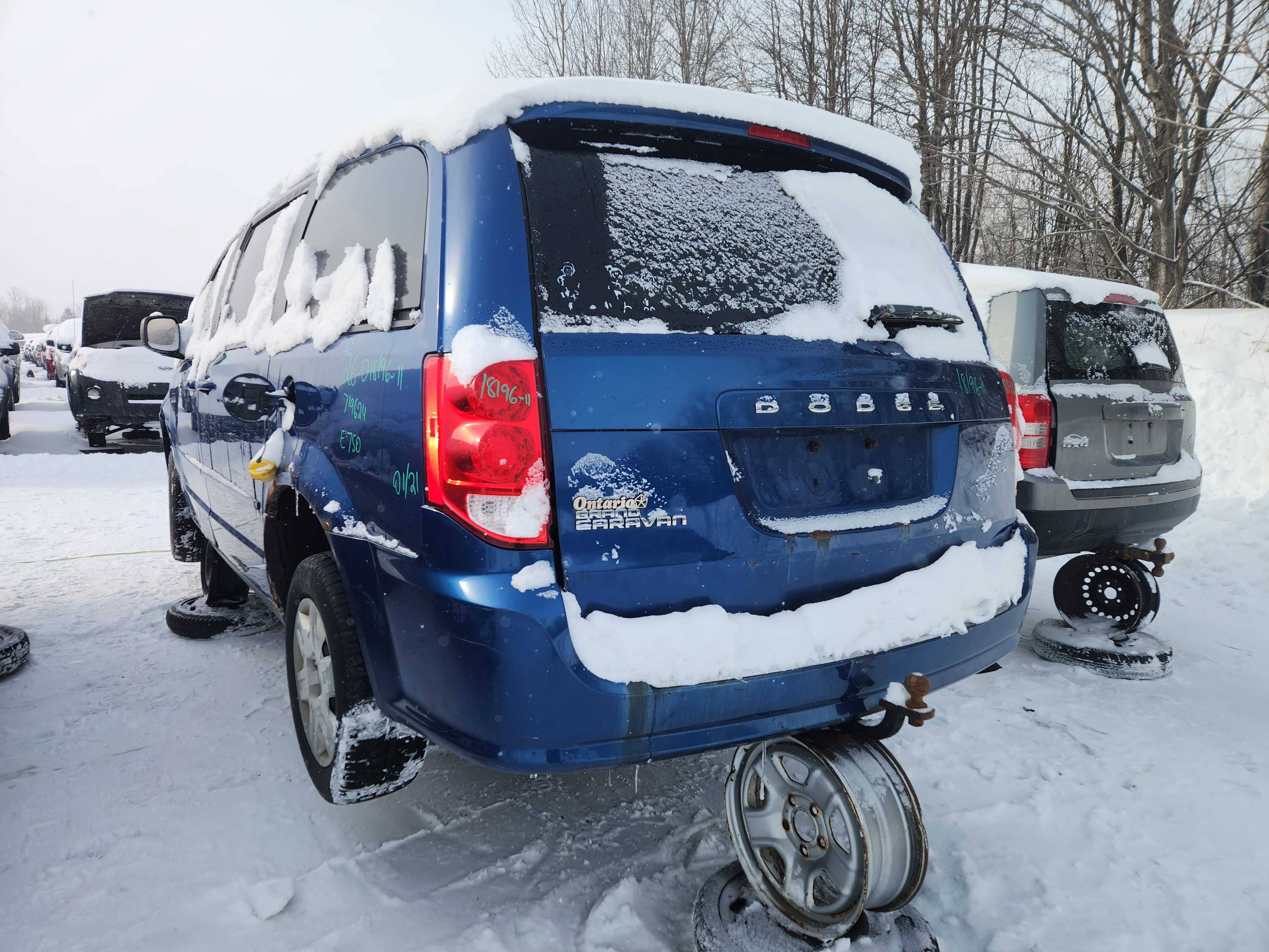 DODGE GRAND CARAVAN 2011