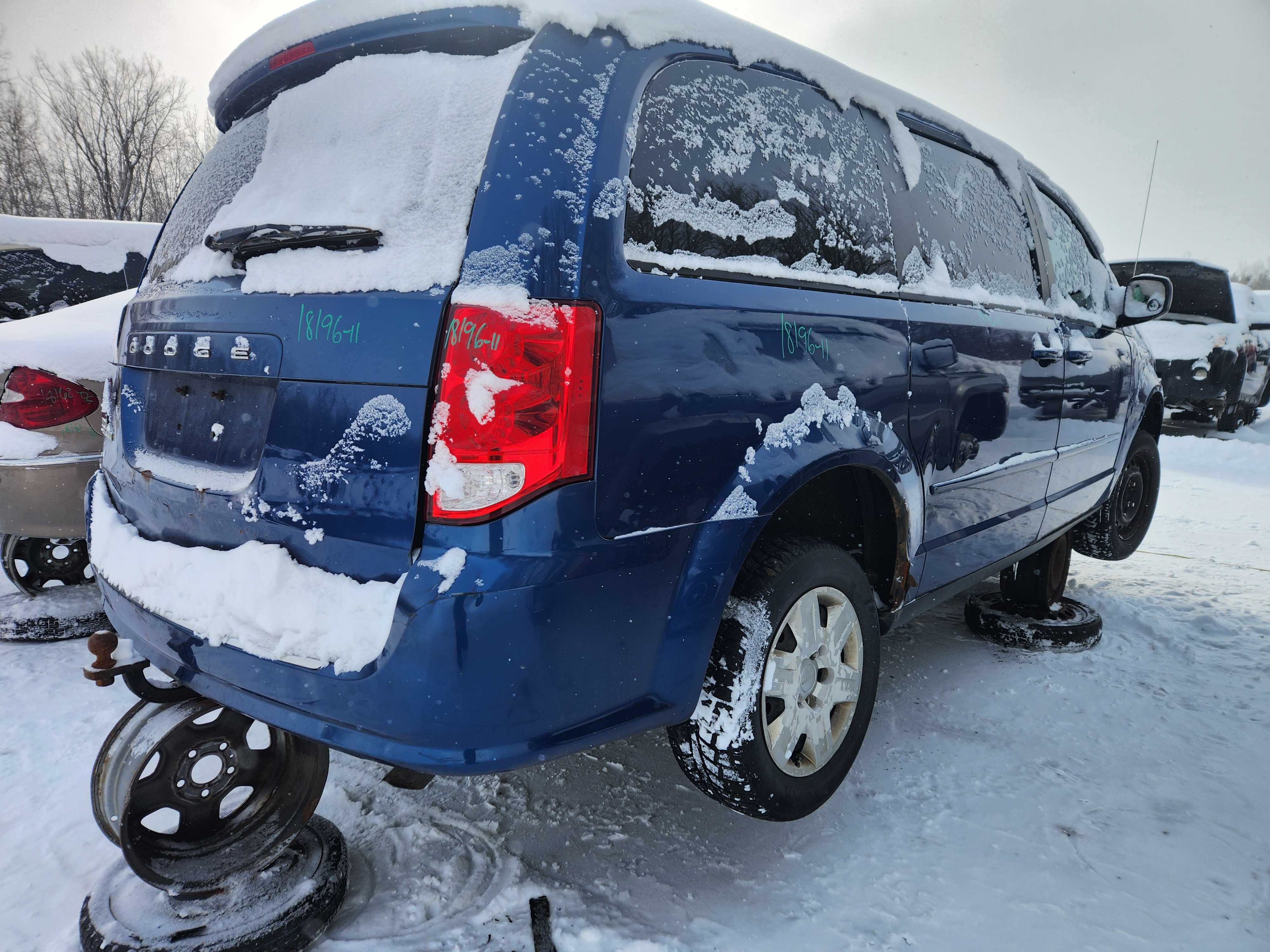 DODGE GRAND CARAVAN 2011