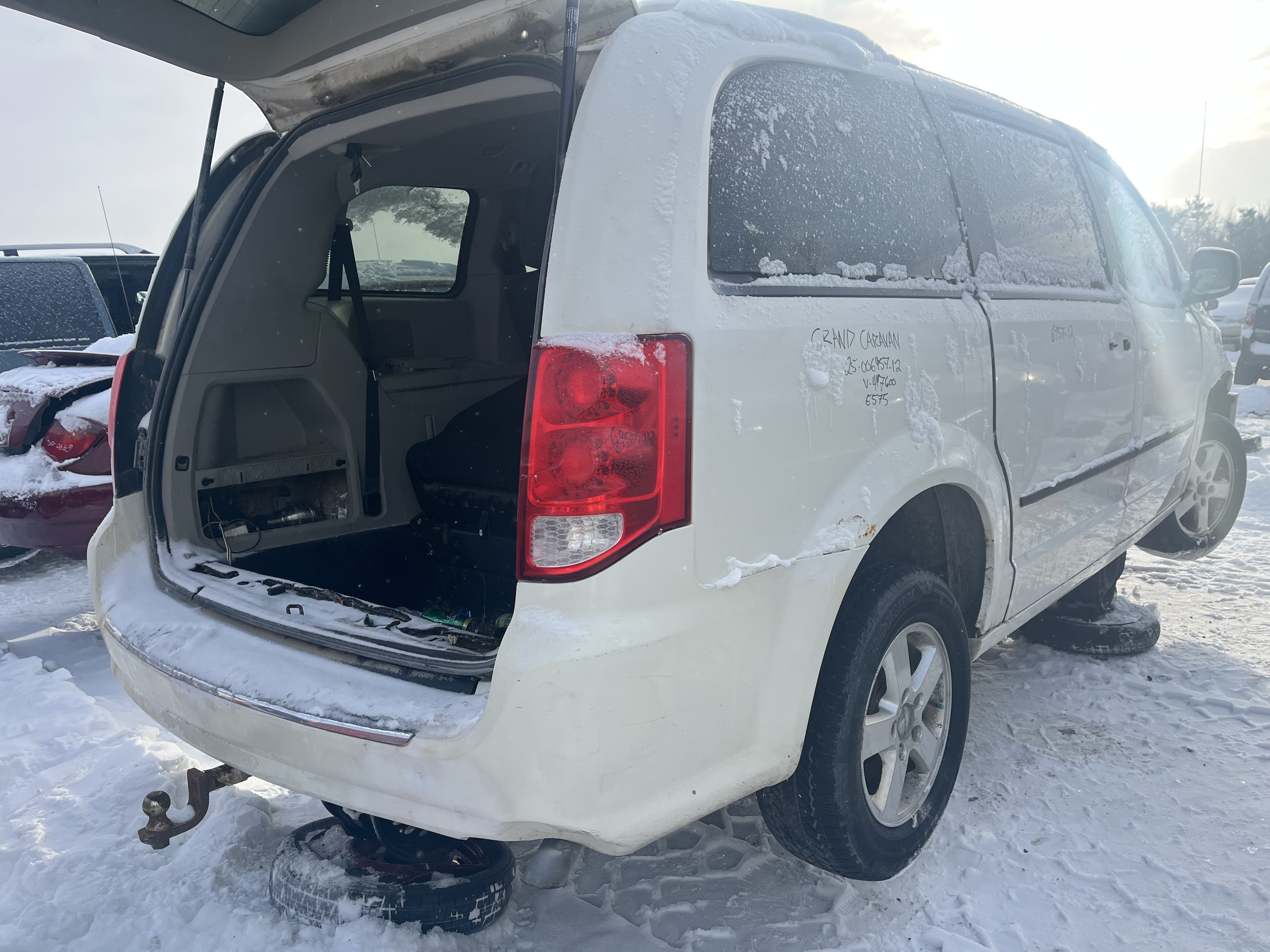 DODGE GRAND CARAVAN 2012