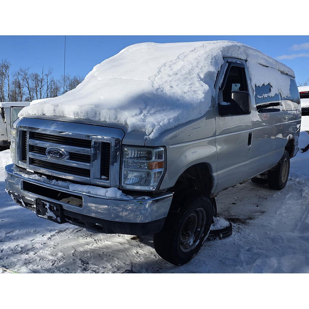 FORD ECONOLINE 2010