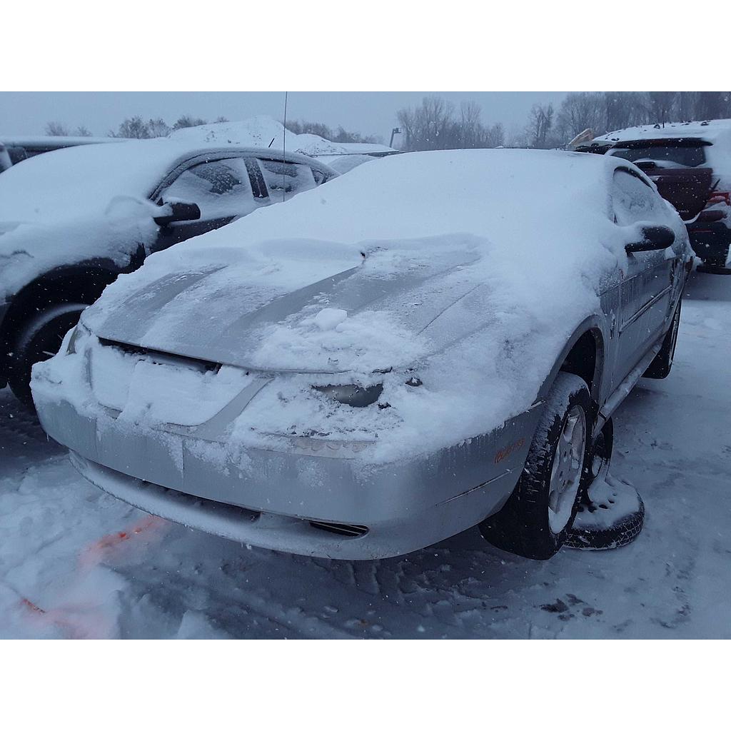 FORD MUSTANG 2003