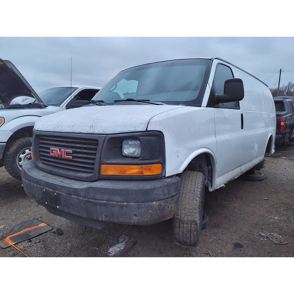 GMC SAVANA CARGO 2011