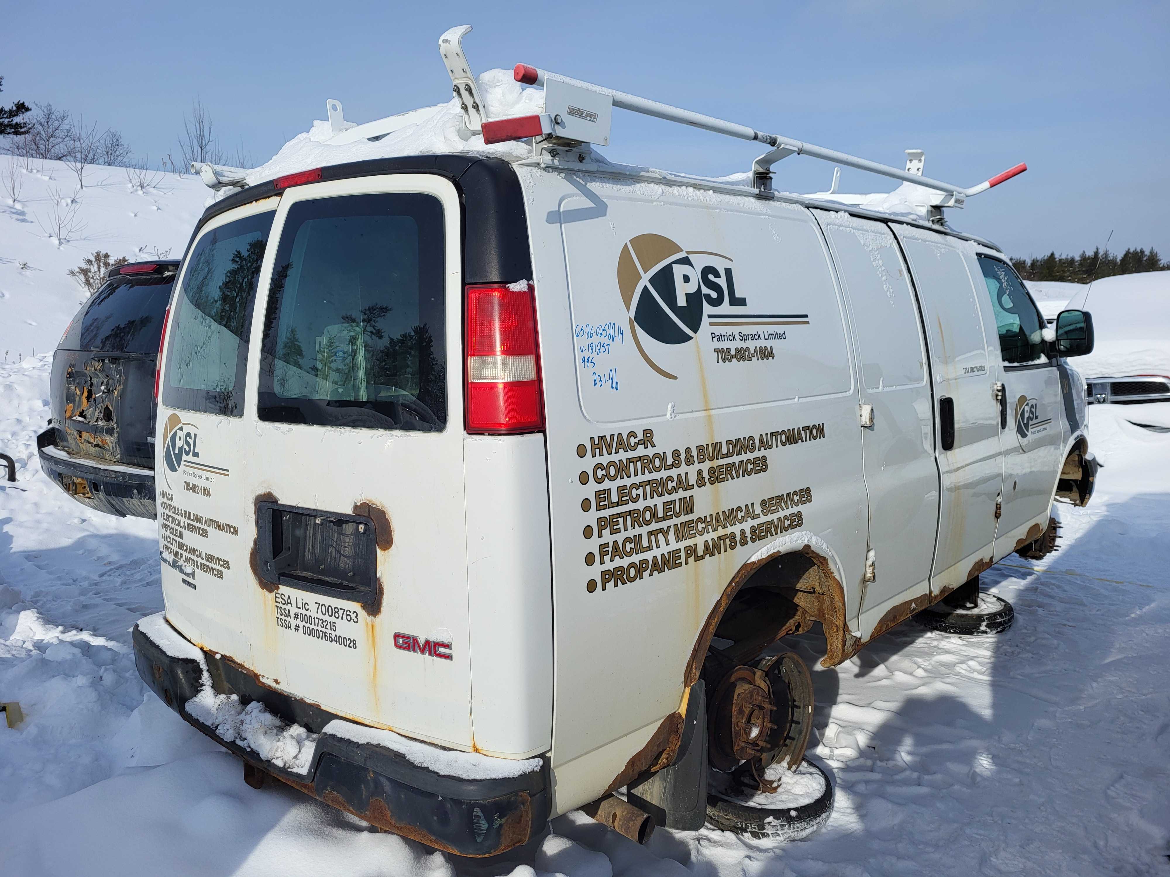 GMC SAVANA CARGO 2014